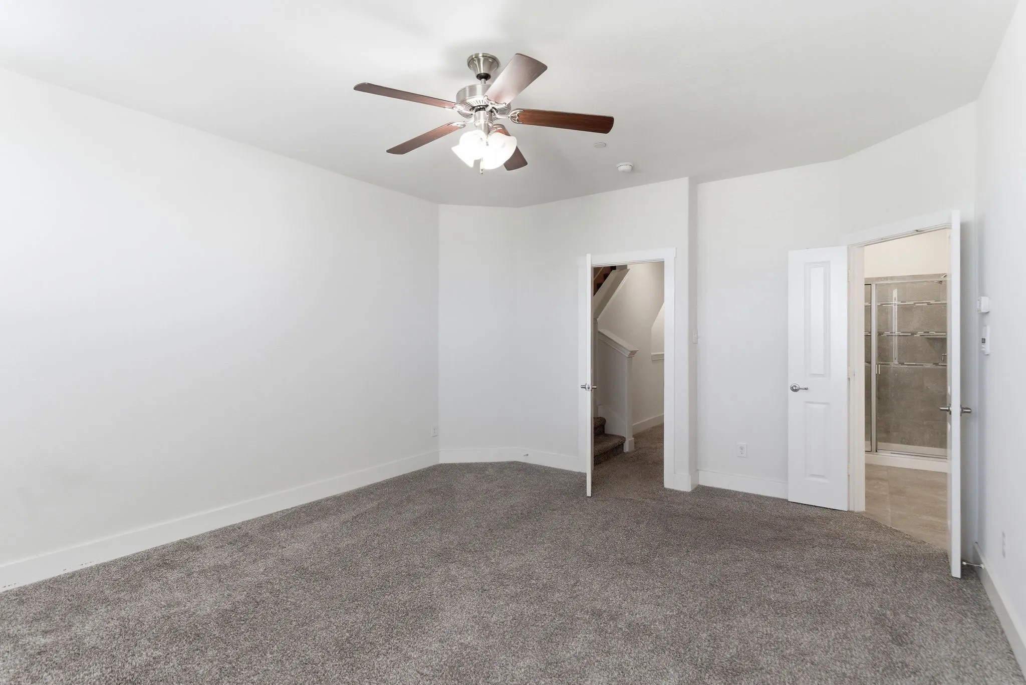Townhouse For Sale in Denton County , 2420 Eureka Way, Lewisville, Texas 75056, 4 Bedroom, 4 Bathroom, 2 Garage spaces, 2,027 Sqft, built in 2017, mls#21299967, Real Estate Agent in Lewisville, Homes For Sale in Denton county, Homes For Sale in Lewisville, Realtor in Lewisville Texas, Real Estate Brokerage Independent Realty Texas, Luminita Cordes Realtor