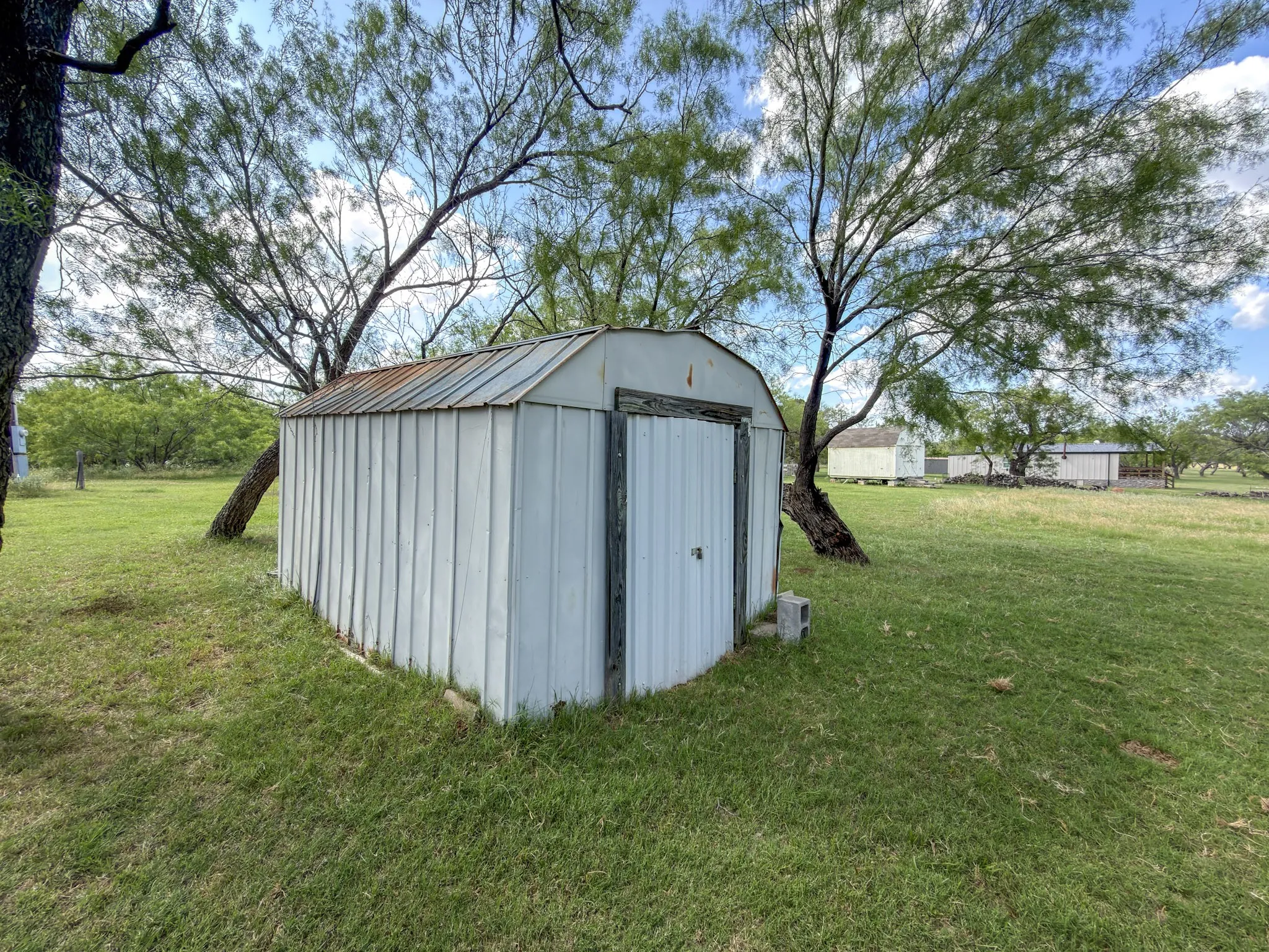 Single Family Residence For Sale in Palo Pinto County , 3500 Hog Bend 48, Possum Kingdom Lake, Texas 76449, 0, 1 Bathroom, Garage spaces, 224 Sqft, built in 2019, mls#21257709, Real Estate Agent in Possum Kingdom Lake, Homes For Sale in Palo Pinto county, Homes For Sale in Possum Kingdom Lake, Realtor in Possum Kingdom Lake Texas, Real Estate Brokerage Independent Realty Texas, Luminita Cordes Realtor