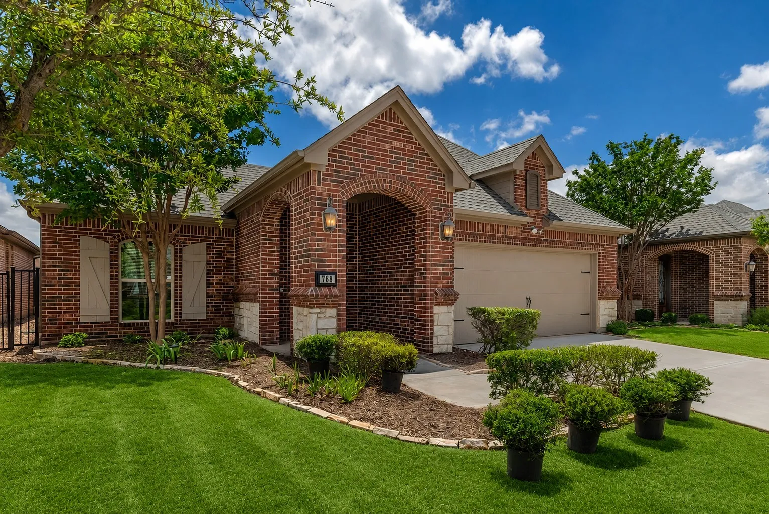 Condominium For Sale in Tarrant County , 768 Apeldoorn Lane, Keller, Texas 76248, 2 Bedroom, 2 Bathroom, 2 Garage spaces, 1,681 Sqft, built in 2013, mls#21295283, Real Estate Agent in Keller, Homes For Sale in Tarrant county, Homes For Sale in Keller, Realtor in Keller Texas, Real Estate Brokerage Independent Realty Texas, Luminita Cordes Realtor