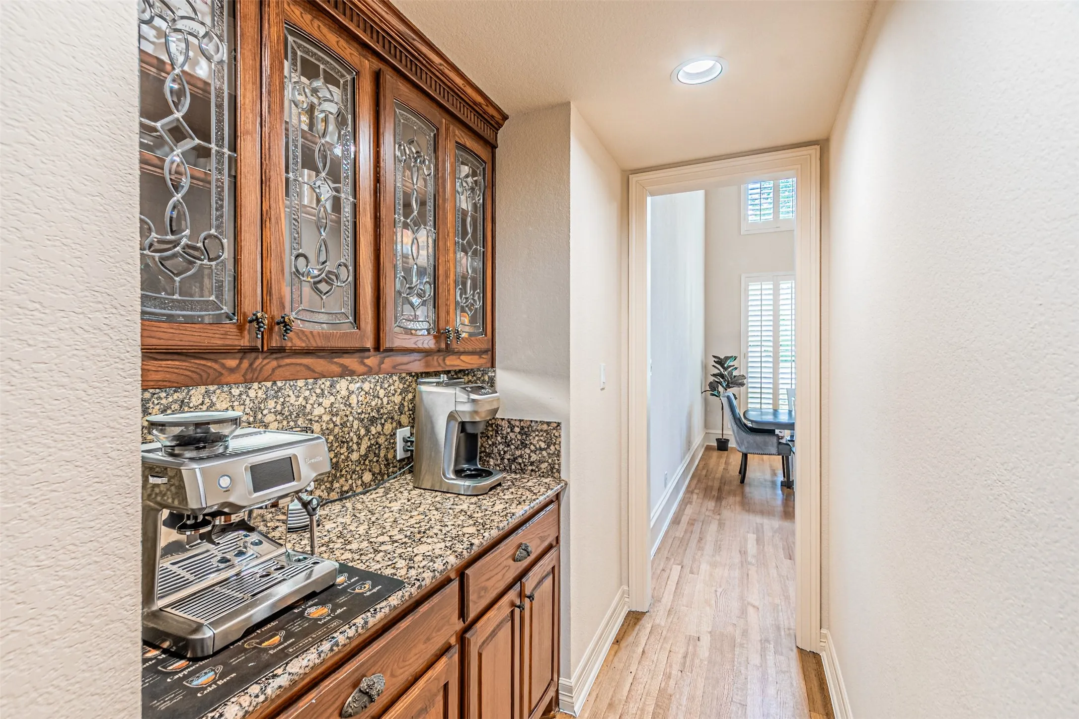 Single Family Residence For Sale in Collin County , 1305 Silverlake Road, Mc Kinney, Texas 75072, 5 Bedroom, 5 Bathroom, 4 Garage spaces, 5,617 Sqft, built in 2000, mls#21299984, Real Estate Agent in Mc Kinney, Homes For Sale in Collin county, Homes For Sale in Mc Kinney, Realtor in Mc Kinney Texas, Real Estate Brokerage Independent Realty Texas, Luminita Cordes Realtor