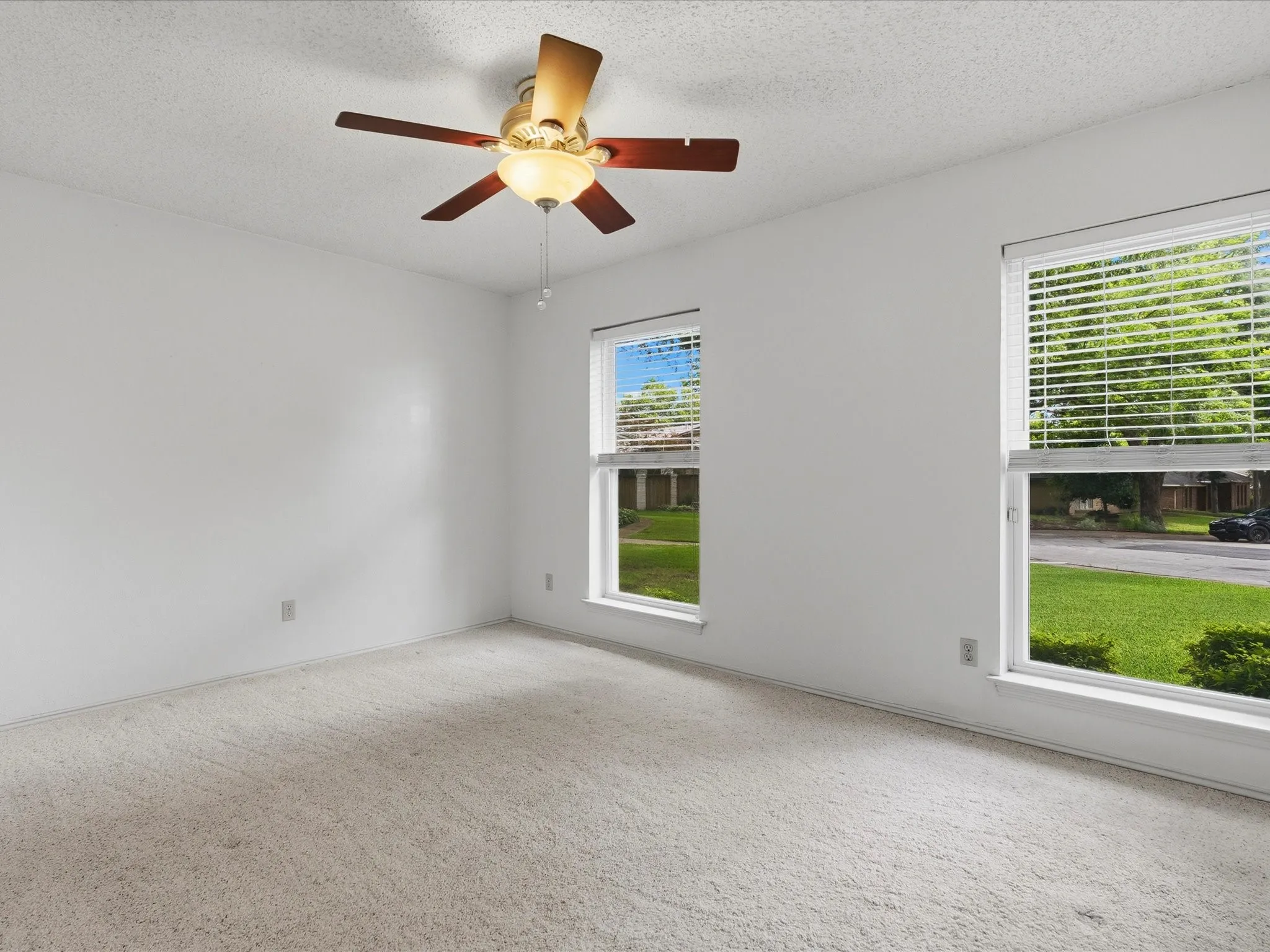 Single Family Residence For Sale in Dallas County , 602 Adams Drive, Duncanville, Texas 75137, 4 Bedroom, 2 Bathroom, 2 Garage spaces, 1,864 Sqft, built in 1978, mls#21299994, Real Estate Agent in Duncanville, Homes For Sale in Dallas county, Homes For Sale in Duncanville, Realtor in Duncanville Texas, Real Estate Brokerage Independent Realty Texas, Luminita Cordes Realtor