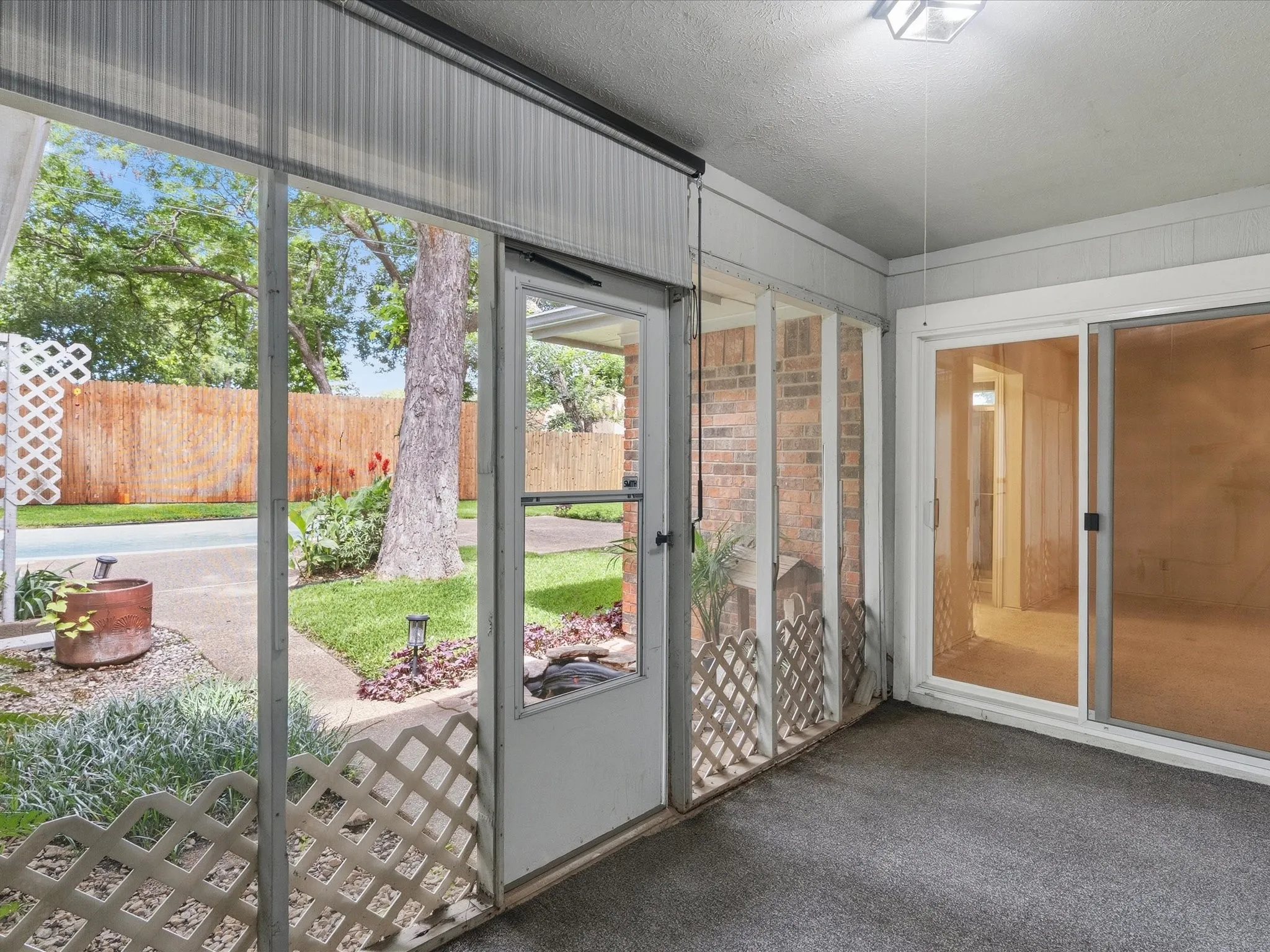 Single Family Residence For Sale in Dallas County , 602 Adams Drive, Duncanville, Texas 75137, 4 Bedroom, 2 Bathroom, 2 Garage spaces, 1,864 Sqft, built in 1978, mls#21299994, Real Estate Agent in Duncanville, Homes For Sale in Dallas county, Homes For Sale in Duncanville, Realtor in Duncanville Texas, Real Estate Brokerage Independent Realty Texas, Luminita Cordes Realtor
