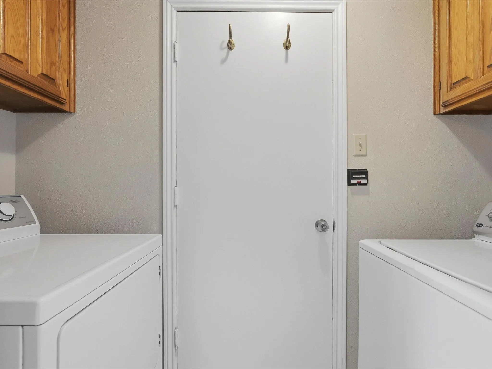 Single Family Residence For Sale in Dallas County , 602 Adams Drive, Duncanville, Texas 75137, 4 Bedroom, 2 Bathroom, 2 Garage spaces, 1,864 Sqft, built in 1978, mls#21299994, Real Estate Agent in Duncanville, Homes For Sale in Dallas county, Homes For Sale in Duncanville, Realtor in Duncanville Texas, Real Estate Brokerage Independent Realty Texas, Luminita Cordes Realtor