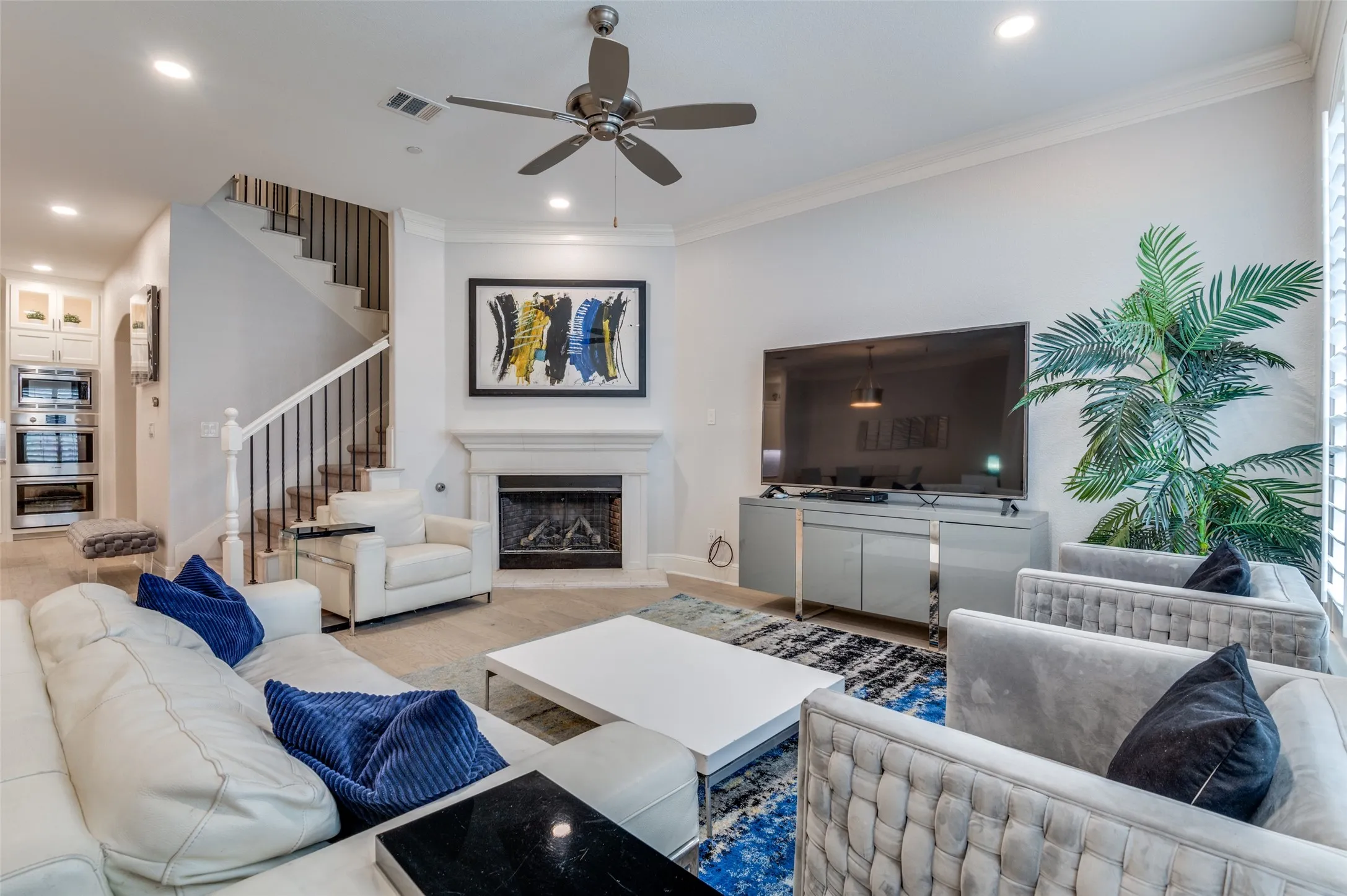 Townhouse For Rent in Collin County , 7525 Renaissance Boulevard, Mc Kinney, Texas 75070, 3 Bedroom, 3 Bathroom, 2 Garage spaces, 2,502 Sqft, built in 2017, mls#21282239, Real Estate Agent in Mc Kinney, Homes For Rent in Collin county, Homes For Rent in Mc Kinney, Realtor in Mc Kinney Texas, Real Estate Brokerage Independent Realty Texas, Luminita Cordes Realtor