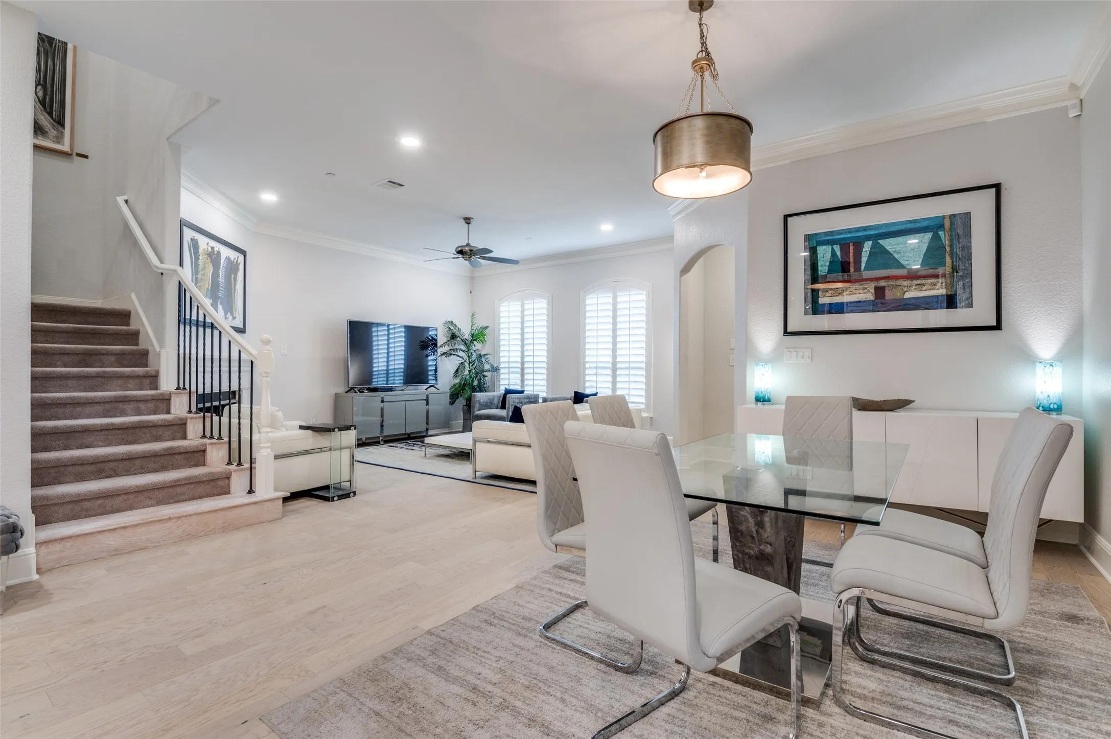 Townhouse For Rent in Collin County , 7525 Renaissance Boulevard, Mc Kinney, Texas 75070, 3 Bedroom, 3 Bathroom, 2 Garage spaces, 2,502 Sqft, built in 2017, mls#21282239, Real Estate Agent in Mc Kinney, Homes For Rent in Collin county, Homes For Rent in Mc Kinney, Realtor in Mc Kinney Texas, Real Estate Brokerage Independent Realty Texas, Luminita Cordes Realtor