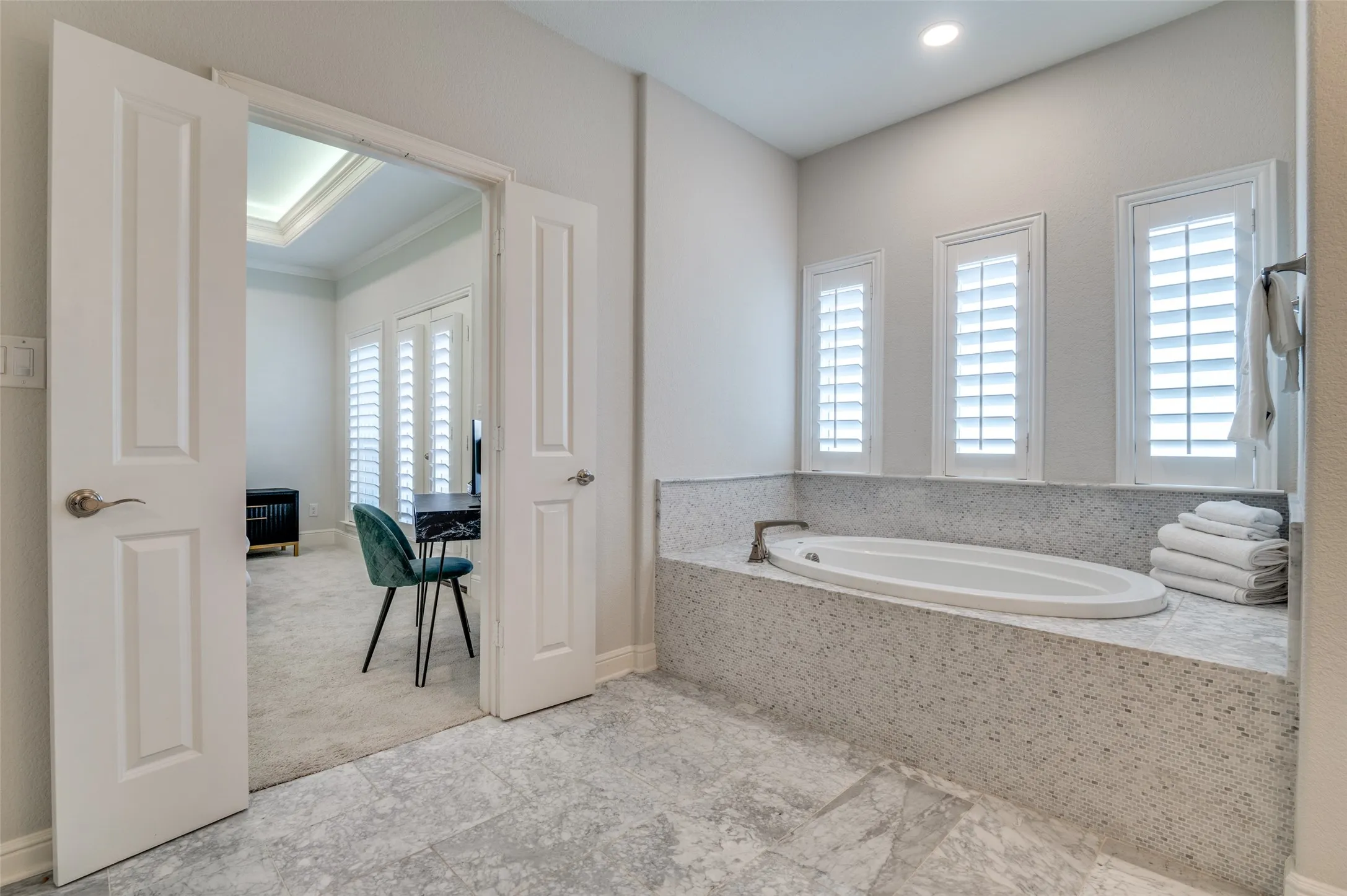 Townhouse For Rent in Collin County , 7525 Renaissance Boulevard, Mc Kinney, Texas 75070, 3 Bedroom, 3 Bathroom, 2 Garage spaces, 2,502 Sqft, built in 2017, mls#21282239, Real Estate Agent in Mc Kinney, Homes For Rent in Collin county, Homes For Rent in Mc Kinney, Realtor in Mc Kinney Texas, Real Estate Brokerage Independent Realty Texas, Luminita Cordes Realtor