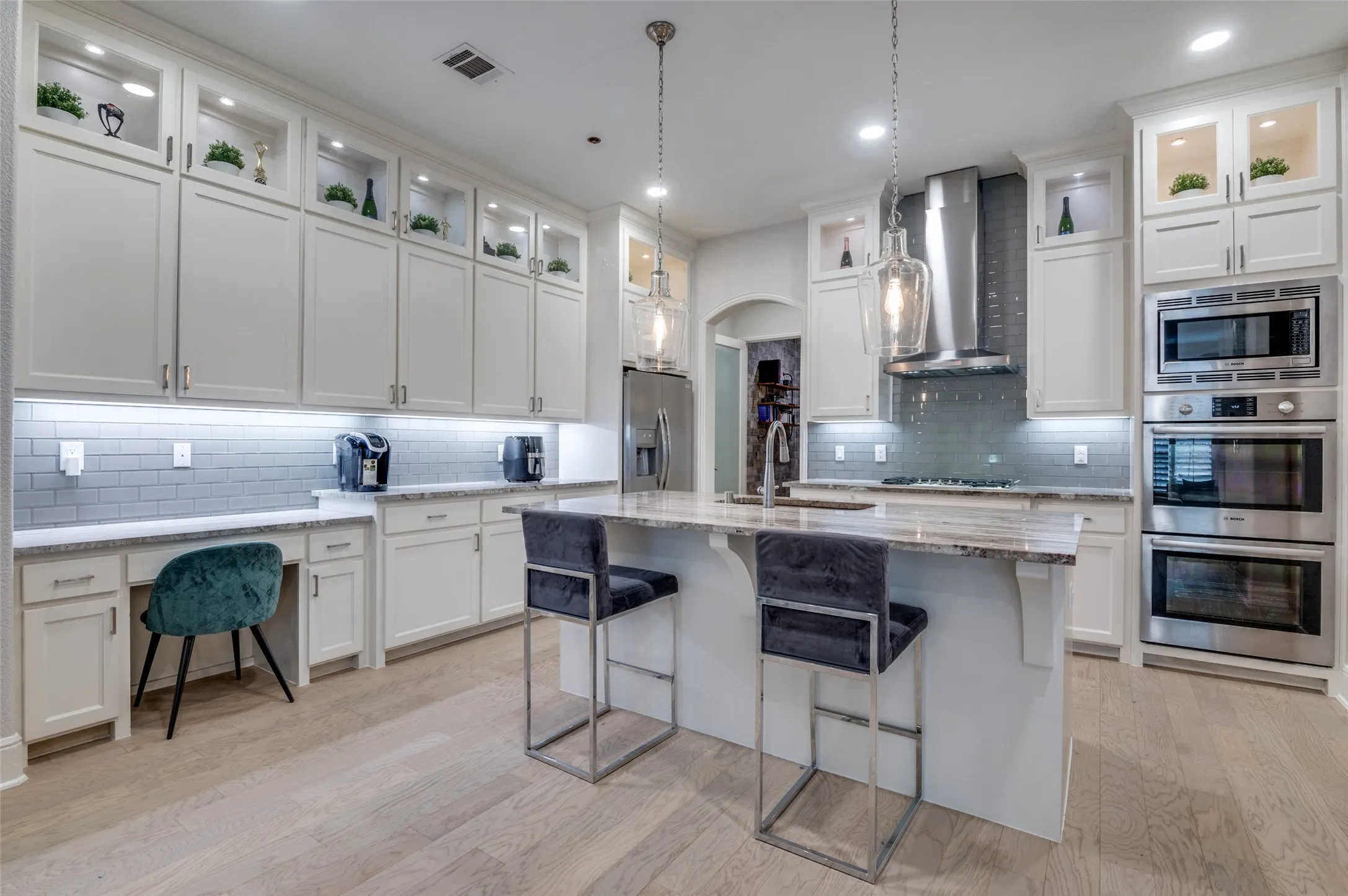Townhouse For Rent in Collin County , 7525 Renaissance Boulevard, Mc Kinney, Texas 75070, 3 Bedroom, 3 Bathroom, 2 Garage spaces, 2,502 Sqft, built in 2017, mls#21282239, Real Estate Agent in Mc Kinney, Homes For Rent in Collin county, Homes For Rent in Mc Kinney, Realtor in Mc Kinney Texas, Real Estate Brokerage Independent Realty Texas, Luminita Cordes Realtor