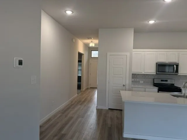 Single Family Residence For Rent in Collin County , 209 Little Bridge Drive, Lavon, Texas 75166, 3 Bedroom, 2 Bathroom, 2 Garage spaces, 1,913 Sqft, built in 2023, mls#21300026, Real Estate Agent in Lavon, Homes For Rent in Collin county, Homes For Rent in Lavon, Realtor in Lavon Texas, Real Estate Brokerage Independent Realty Texas, Luminita Cordes Realtor