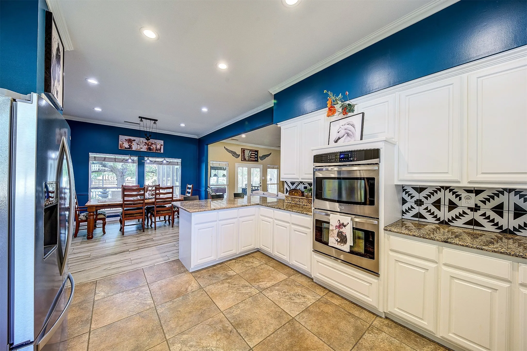 Single Family Residence For Sale in Denton County , 10609 Jackson Road, Krum, Texas 76249, 3 Bedroom, 4 Bathroom, 2 Garage spaces, 2,354 Sqft, built in 1995, mls#21290333, Real Estate Agent in Krum, Homes For Sale in Denton county, Homes For Sale in Krum, Realtor in Krum Texas, Real Estate Brokerage Independent Realty Texas, Luminita Cordes Realtor