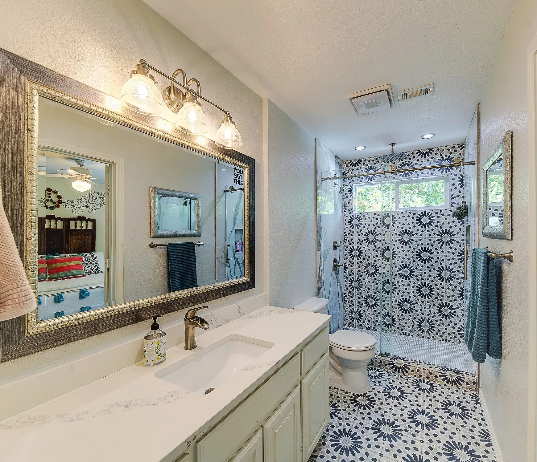 Single Family Residence For Sale in Denton County , 10609 Jackson Road, Krum, Texas 76249, 3 Bedroom, 4 Bathroom, 2 Garage spaces, 2,354 Sqft, built in 1995, mls#21290333, Real Estate Agent in Krum, Homes For Sale in Denton county, Homes For Sale in Krum, Realtor in Krum Texas, Real Estate Brokerage Independent Realty Texas, Luminita Cordes Realtor