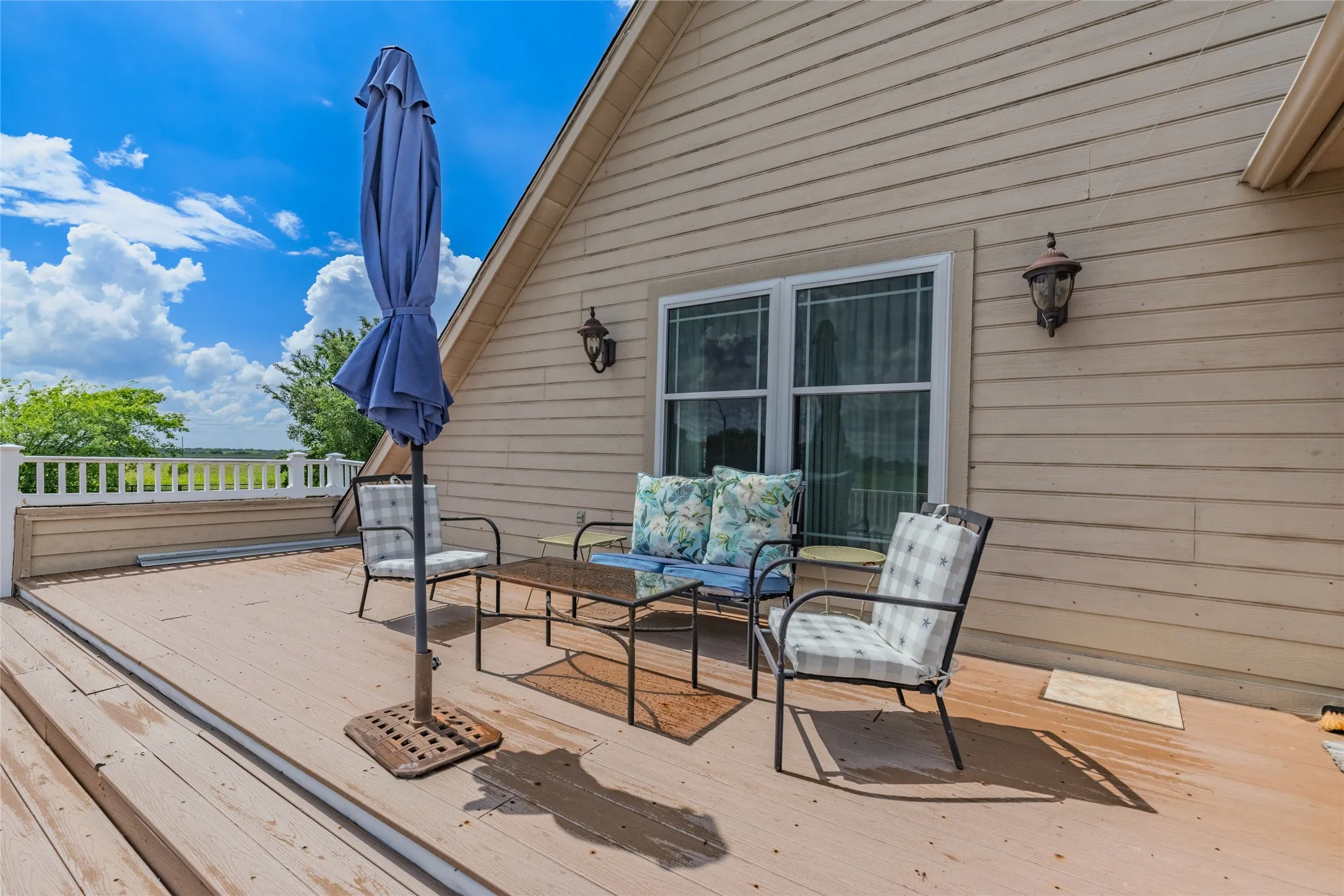 Single Family Residence For Sale in Delta County , 3120 Texas Highway 24 N, Cooper, Texas 75432, 6 Bedroom, 7 Bathroom, 3 Garage spaces, 6,457 Sqft, built in 1995, mls#21299502, Real Estate Agent in Cooper, Homes For Sale in Delta county, Homes For Sale in Cooper, Realtor in Cooper Texas, Real Estate Brokerage Independent Realty Texas, Luminita Cordes Realtor