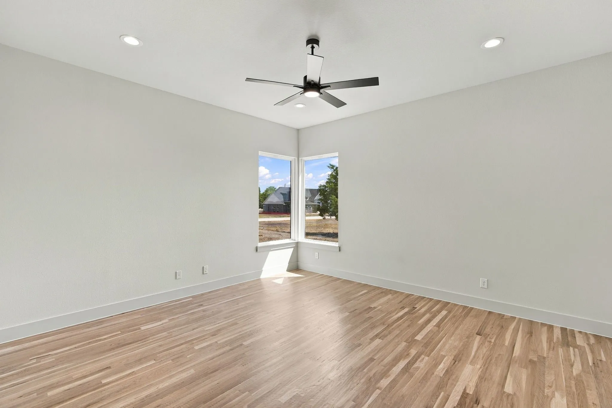 Single Family Residence For Sale in Ellis County , 6040 Lindenwood Drive, Midlothian, Texas 76065, 4 Bedroom, 4 Bathroom, 3 Garage spaces, 3,250 Sqft, built in 2026, mls#21297471, Real Estate Agent in Midlothian, Homes For Sale in Ellis county, Homes For Sale in Midlothian, Realtor in Midlothian Texas, Real Estate Brokerage Independent Realty Texas, Luminita Cordes Realtor