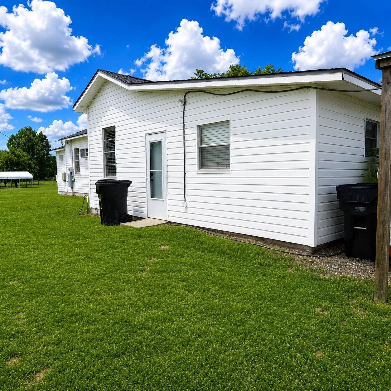 Single Family Residence For Sale in Leon County , 1112 Spruiell Street, Jewett, Texas 75846, 1 Bedroom, 3 Bathroom, Garage spaces, 2,288 Sqft, built in 1979, mls#21300052, Real Estate Agent in Jewett, Homes For Sale in Leon county, Homes For Sale in Jewett, Realtor in Jewett Texas, Real Estate Brokerage Independent Realty Texas, Luminita Cordes Realtor