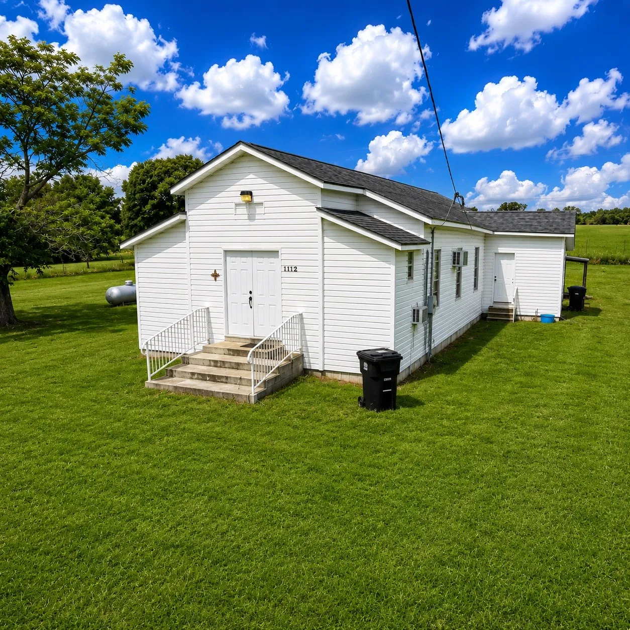 Single Family Residence For Sale in Leon County , 1112 Spruiell Street, Jewett, Texas 75846, 1 Bedroom, 3 Bathroom, Garage spaces, 2,288 Sqft, built in 1979, mls#21300052, Real Estate Agent in Jewett, Homes For Sale in Leon county, Homes For Sale in Jewett, Realtor in Jewett Texas, Real Estate Brokerage Independent Realty Texas, Luminita Cordes Realtor
