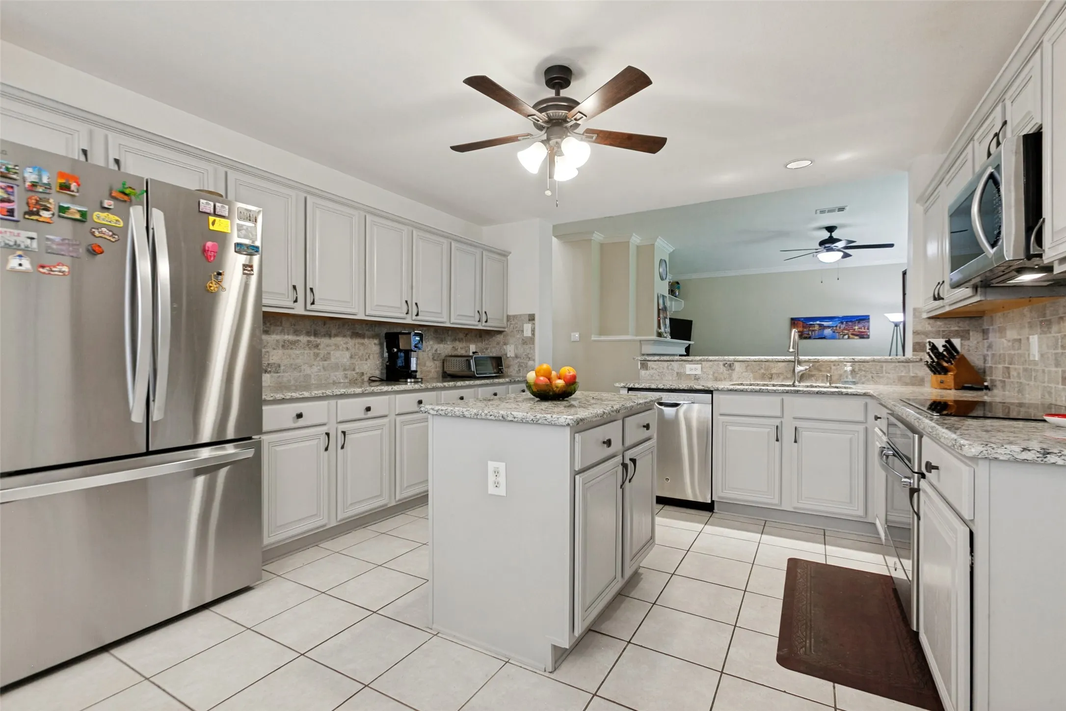 Single Family Residence For Sale in Collin County , 4809 Parnell Lane, Plano, Texas 75024, 4 Bedroom, 3 Bathroom, 2 Garage spaces, 2,741 Sqft, built in 1997, mls#21298580, Real Estate Agent in Plano, Homes For Sale in Collin county, Homes For Sale in Plano, Realtor in Plano Texas, Real Estate Brokerage Independent Realty Texas, Luminita Cordes Realtor