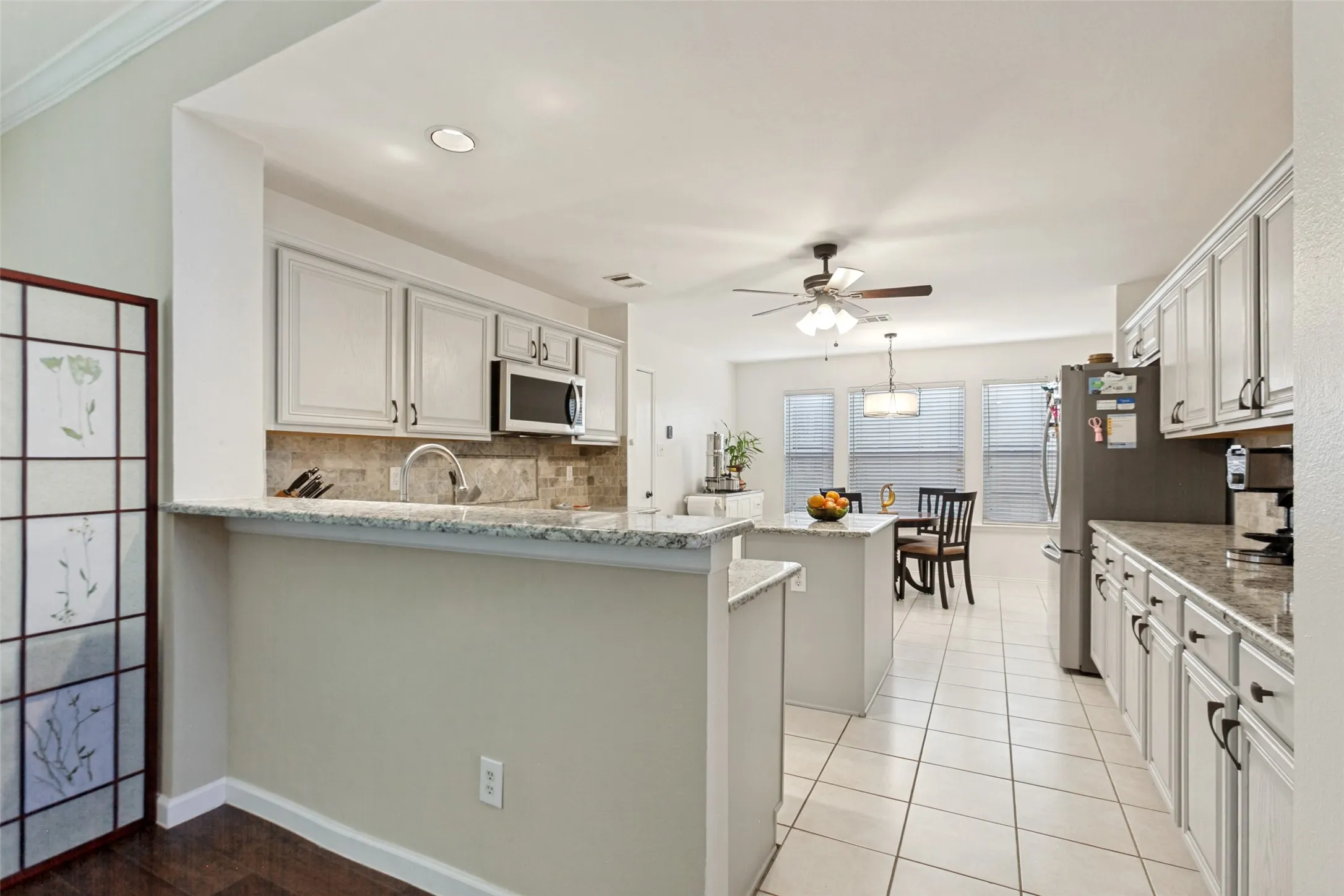 Light and bright kitchen.