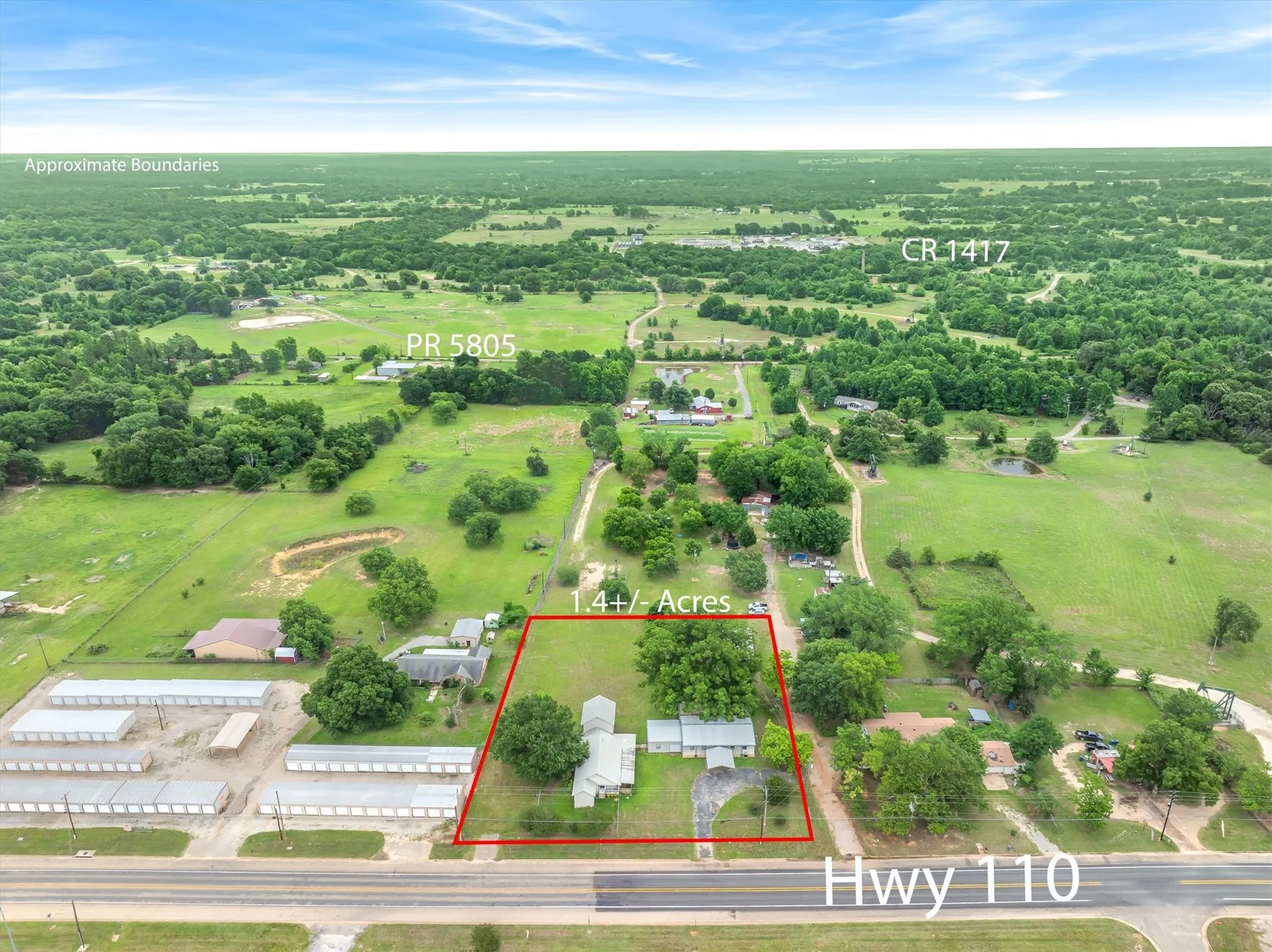 Single Family Residence For Sale in Van Zandt County , 12125 N State Highway 110, Van, Texas 75790, 3 Bedroom, 4 Bathroom, Garage spaces, 2,410 Sqft, built in 1951, mls#21292074, Real Estate Agent in Van, Homes For Sale in Van Zandt county, Homes For Sale in Van, Realtor in Van Texas, Real Estate Brokerage Independent Realty Texas, Luminita Cordes Realtor