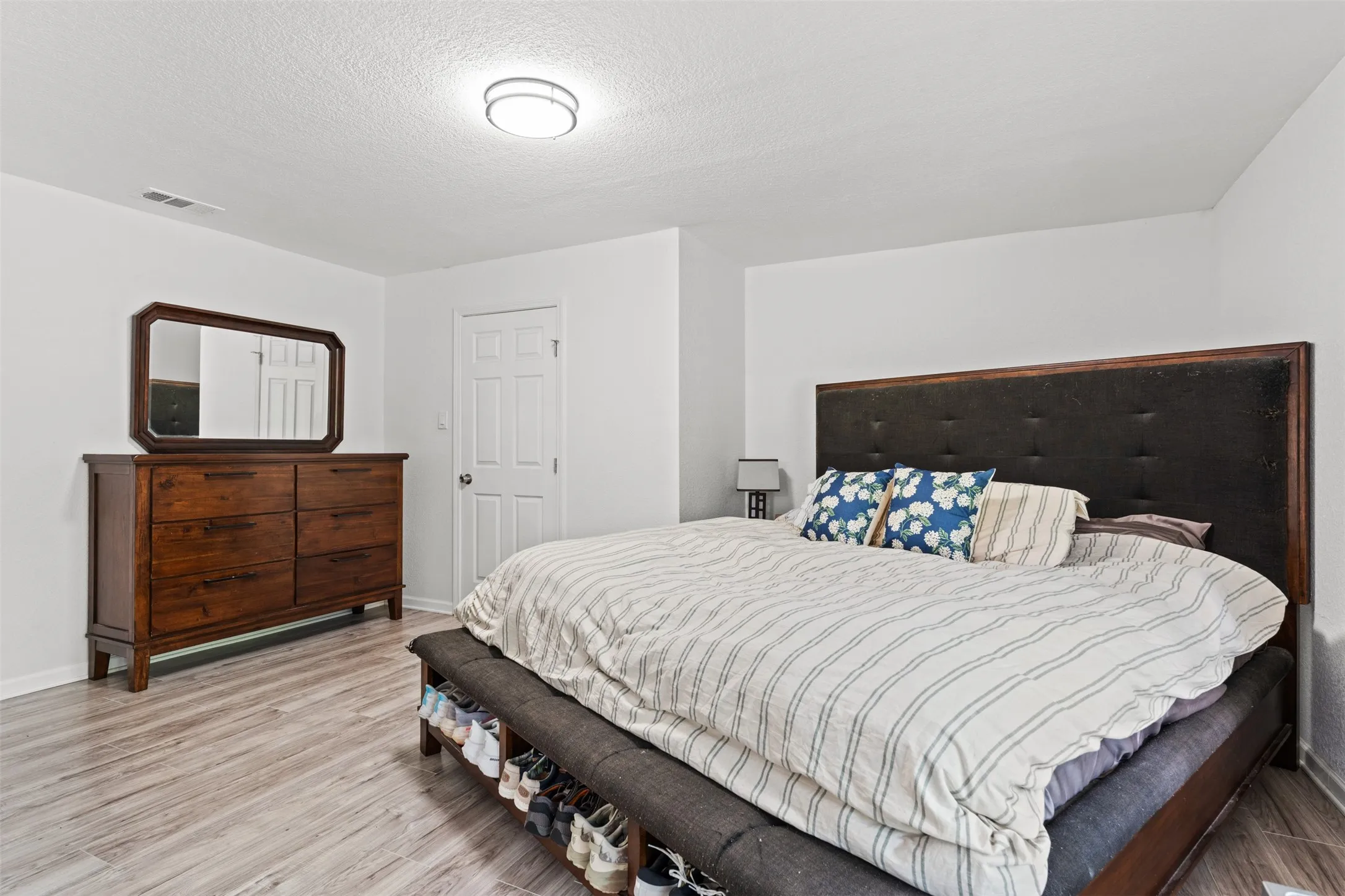 Single Family Residence For Sale in Hamilton County , 443 County Road 316, Jonesboro, Texas 76538, 4 Bedroom, 2 Bathroom, Garage spaces, 2,357 Sqft, built in 1988, mls#21299852, Real Estate Agent in Jonesboro, Homes For Sale in Hamilton county, Homes For Sale in Jonesboro, Realtor in Jonesboro Texas, Real Estate Brokerage Independent Realty Texas, Luminita Cordes Realtor