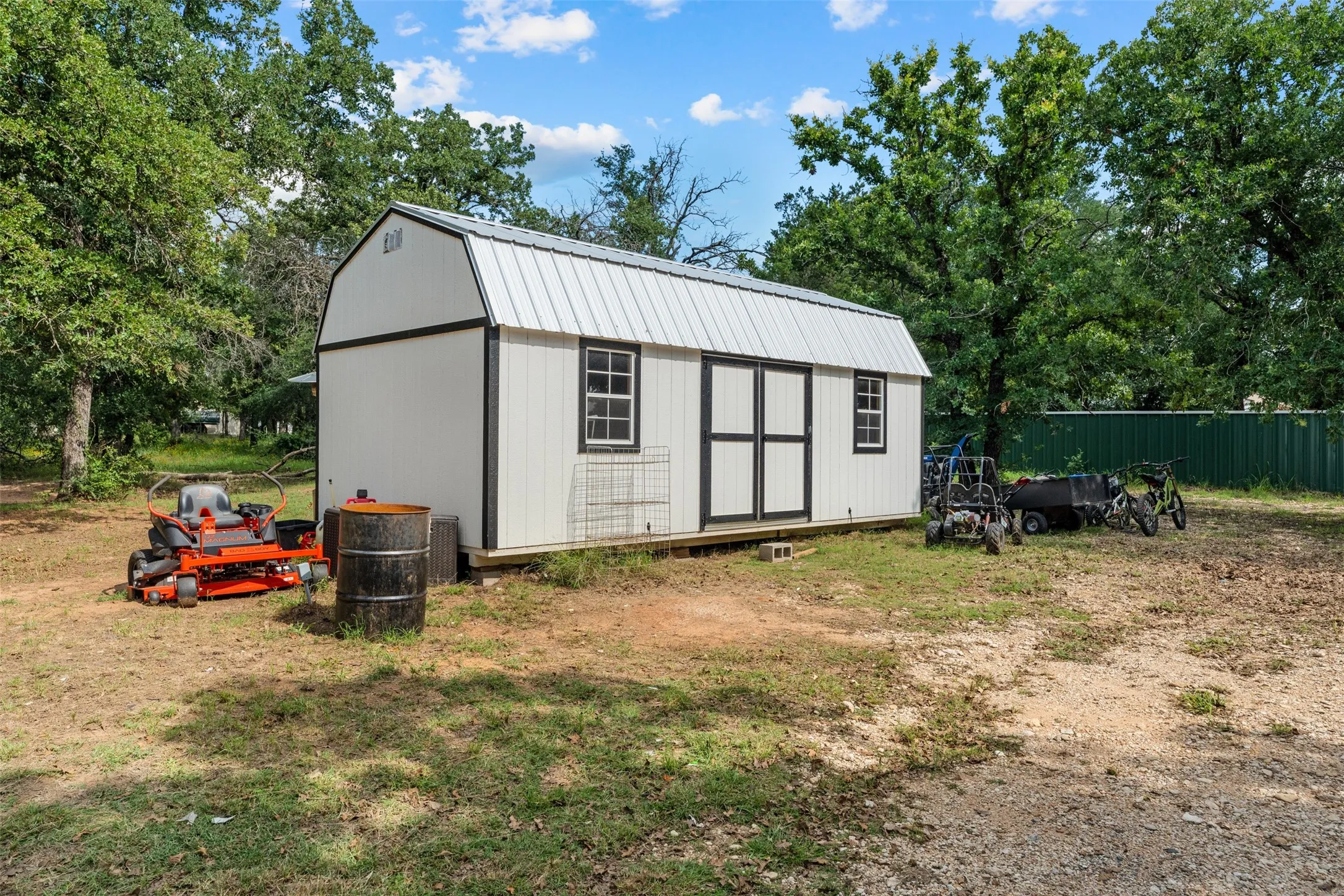 Single Family Residence For Sale in Hamilton County , 443 County Road 316, Jonesboro, Texas 76538, 4 Bedroom, 2 Bathroom, Garage spaces, 2,357 Sqft, built in 1988, mls#21299852, Real Estate Agent in Jonesboro, Homes For Sale in Hamilton county, Homes For Sale in Jonesboro, Realtor in Jonesboro Texas, Real Estate Brokerage Independent Realty Texas, Luminita Cordes Realtor