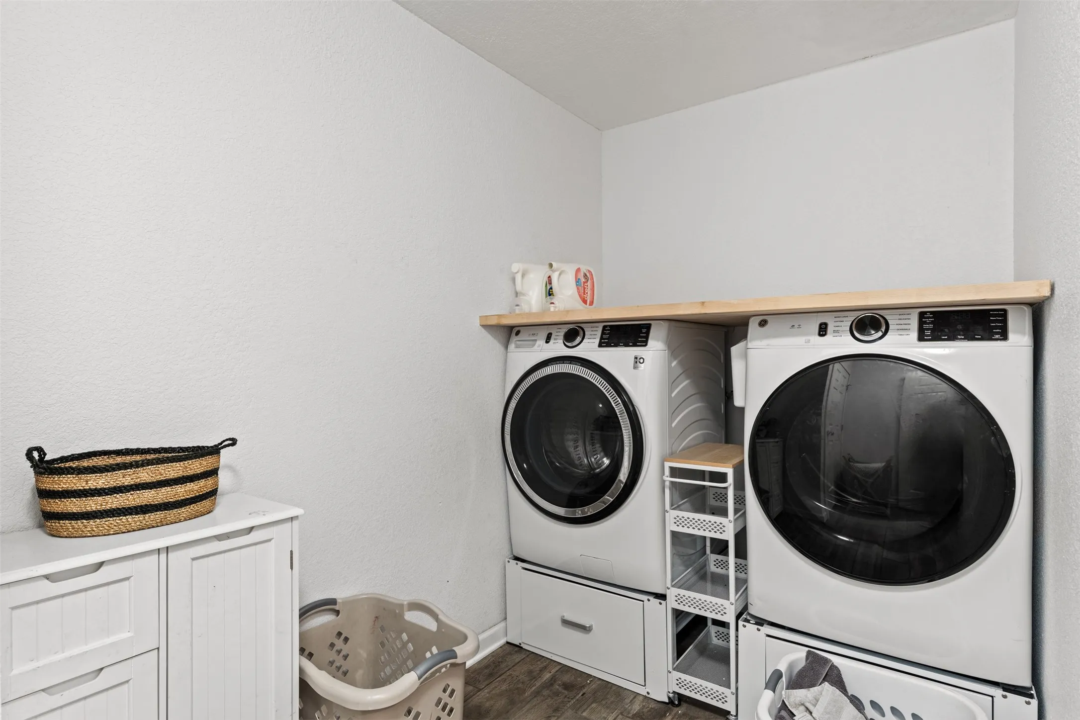 Single Family Residence For Sale in Hamilton County , 443 County Road 316, Jonesboro, Texas 76538, 4 Bedroom, 2 Bathroom, Garage spaces, 2,357 Sqft, built in 1988, mls#21299852, Real Estate Agent in Jonesboro, Homes For Sale in Hamilton county, Homes For Sale in Jonesboro, Realtor in Jonesboro Texas, Real Estate Brokerage Independent Realty Texas, Luminita Cordes Realtor