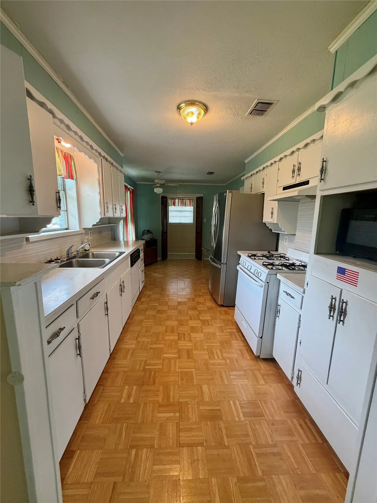 Single Family Residence For Sale in Collin County , 317 Allenwood Drive, Princeton, Texas 75407, 2 Bedroom, 2 Bathroom, 2 Garage spaces, 1,330 Sqft, built in 1970, mls#21299534, Real Estate Agent in Princeton, Homes For Sale in Collin county, Homes For Sale in Princeton, Realtor in Princeton Texas, Real Estate Brokerage Independent Realty Texas, Luminita Cordes Realtor