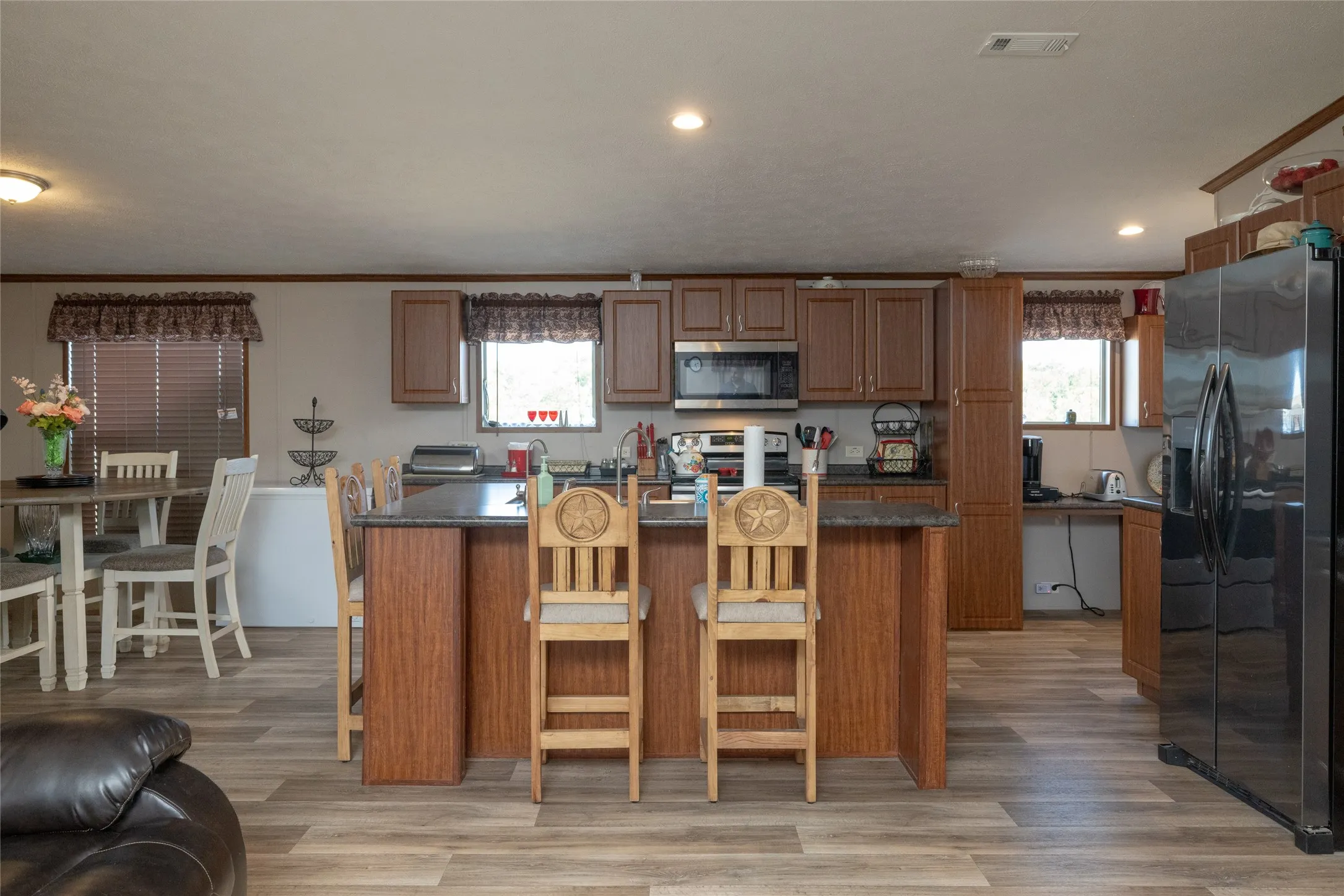 Mobile Home For Sale in Wise County , 140 Coke Gage Lane, Decatur, Texas 76234, 4 Bedroom, 2 Bathroom, Garage spaces, 1,736 Sqft, built in 2021, Price $225,000, mls#21299943, Real Estate Agent in Decatur, Homes For Sale in Wise county, Homes For Sale in Decatur, Realtor in Decatur Texas, Real Estate Brokerage Independent Realty Texas, Luminita Cordes Realtor