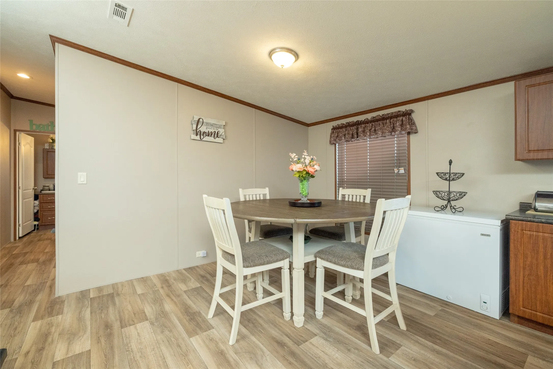 Mobile Home For Sale in Wise County , 140 Coke Gage Lane, Decatur, Texas 76234, 4 Bedroom, 2 Bathroom, Garage spaces, 1,736 Sqft, built in 2021, Price $225,000, mls#21299943, Real Estate Agent in Decatur, Homes For Sale in Wise county, Homes For Sale in Decatur, Realtor in Decatur Texas, Real Estate Brokerage Independent Realty Texas, Luminita Cordes Realtor