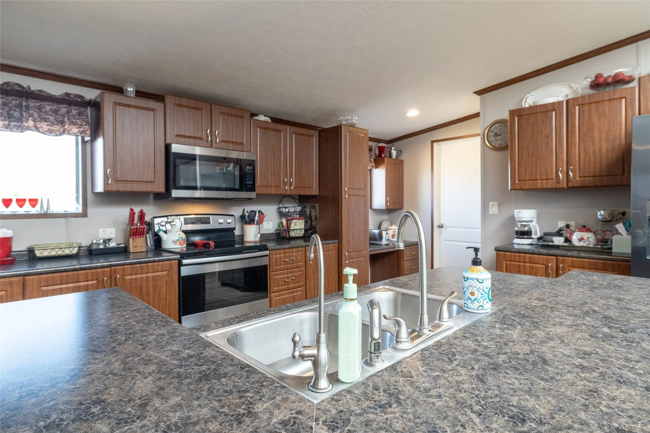 Mobile Home For Sale in Wise County , 140 Coke Gage Lane, Decatur, Texas 76234, 4 Bedroom, 2 Bathroom, Garage spaces, 1,736 Sqft, built in 2021, Price $225,000, mls#21299943, Real Estate Agent in Decatur, Homes For Sale in Wise county, Homes For Sale in Decatur, Realtor in Decatur Texas, Real Estate Brokerage Independent Realty Texas, Luminita Cordes Realtor