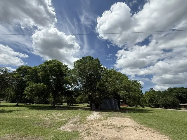 Improved Land For Sale in Delta County , 741 E Kaufman Avenue, Cooper, Texas 75432, 0, 0, Garage spaces, 0 Sqft, built in 1987, Price $62,500, mls#21300064, Real Estate Agent in Cooper, Homes For Sale in Delta county, Homes For Sale in Cooper, Realtor in Cooper Texas, Real Estate Brokerage Independent Realty Texas, Luminita Cordes Realtor