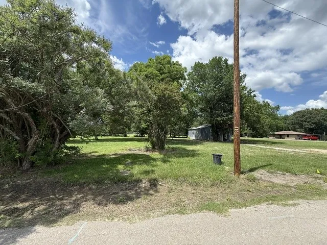 Improved Land For Sale in Delta County , 741 E Kaufman Avenue, Cooper, Texas 75432, 0, 0, Garage spaces, 0 Sqft, built in 1987, Price $62,500, mls#21300064, Real Estate Agent in Cooper, Homes For Sale in Delta county, Homes For Sale in Cooper, Realtor in Cooper Texas, Real Estate Brokerage Independent Realty Texas, Luminita Cordes Realtor