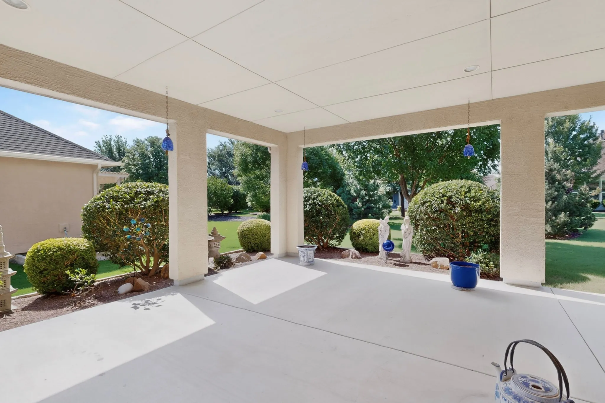 Single Family Residence For Sale in Denton County , 9801 Lindenwood Trail, Denton, Texas 76207, 3 Bedroom, 2 Bathroom, 3 Garage spaces, 2,063 Sqft, built in 2015, mls#21299913, Real Estate Agent in Denton, Homes For Sale in Denton county, Homes For Sale in Denton, Realtor in Denton Texas, Real Estate Brokerage Independent Realty Texas, Luminita Cordes Realtor