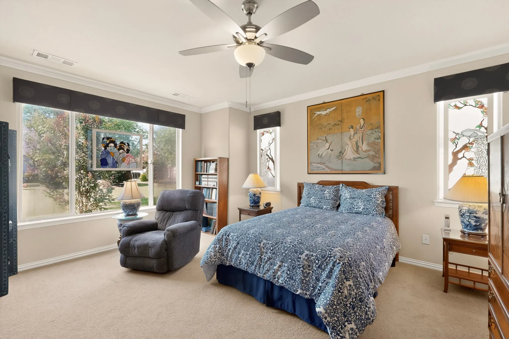 Single Family Residence For Sale in Denton County , 9801 Lindenwood Trail, Denton, Texas 76207, 3 Bedroom, 2 Bathroom, 3 Garage spaces, 2,063 Sqft, built in 2015, mls#21299913, Real Estate Agent in Denton, Homes For Sale in Denton county, Homes For Sale in Denton, Realtor in Denton Texas, Real Estate Brokerage Independent Realty Texas, Luminita Cordes Realtor