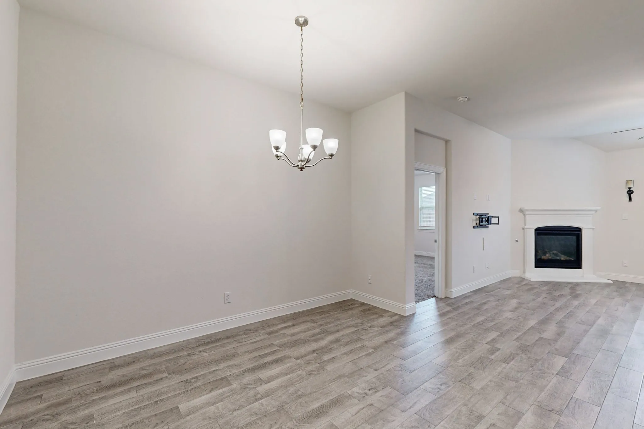 Single Family Residence For Rent in Denton County , 10925 Klondike Lane, Aubrey, Texas 76227, 3 Bedroom, 2 Bathroom, 2 Garage spaces, 1,785 Sqft, built in 2020, mls#21300067, Real Estate Agent in Aubrey, Homes For Rent in Denton county, Homes For Rent in Aubrey, Realtor in Aubrey Texas, Real Estate Brokerage Independent Realty Texas, Luminita Cordes Realtor
