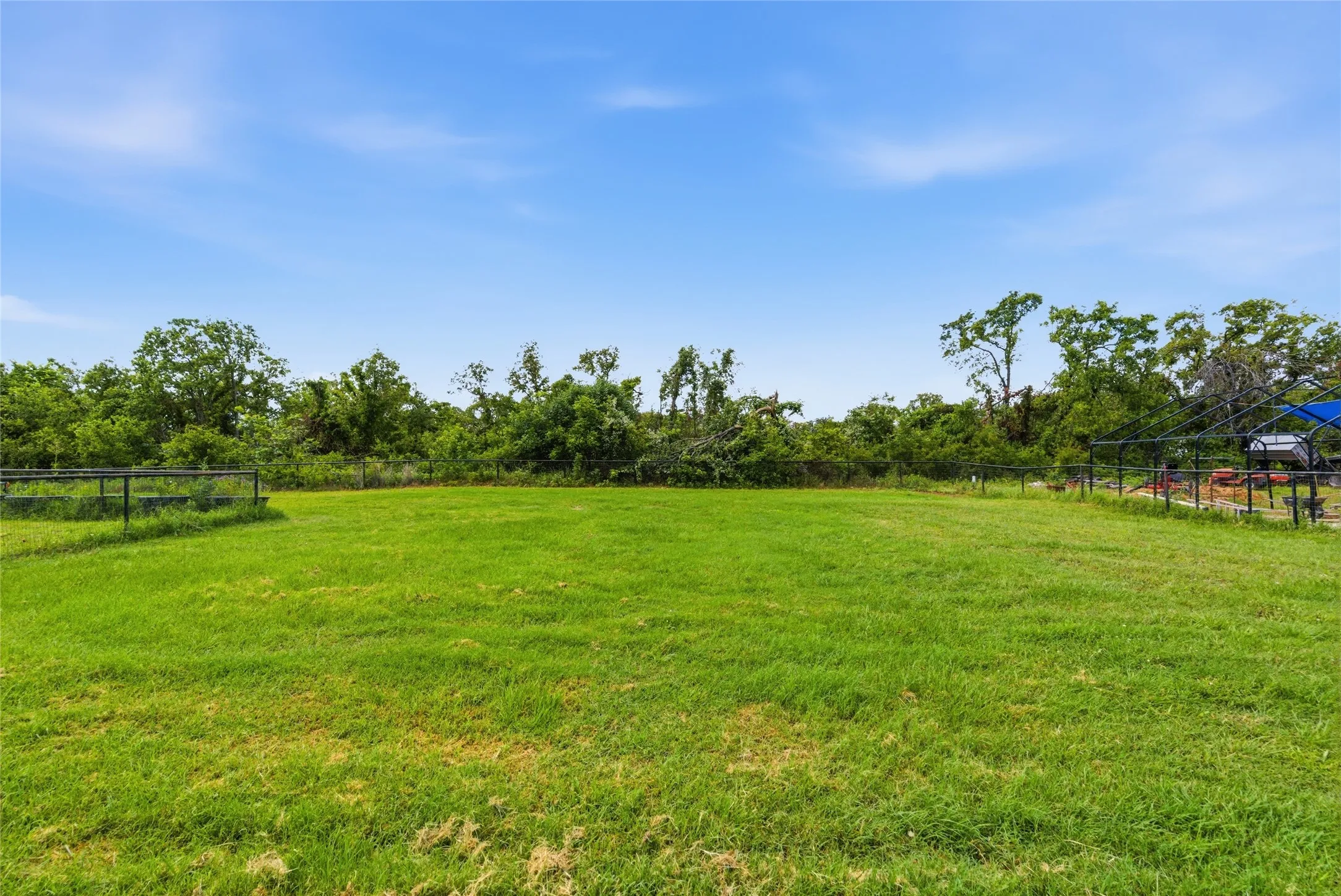 Single Family Residence For Sale in Parker County , 101 Hampton Lane, Springtown, Texas 76082, 4 Bedroom, 2 Bathroom, 2 Garage spaces, 2,000 Sqft, built in 2016, mls#21287353, Real Estate Agent in Springtown, Homes For Sale in Parker county, Homes For Sale in Springtown, Realtor in Springtown Texas, Real Estate Brokerage Independent Realty Texas, Luminita Cordes Realtor