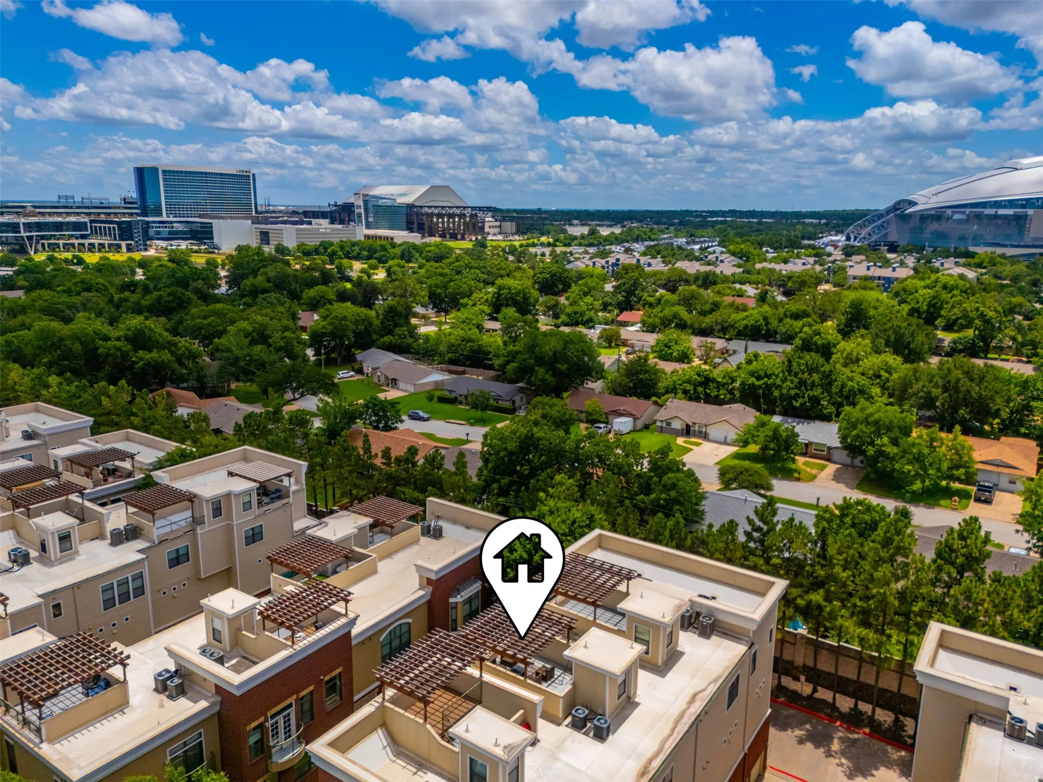 Condominium For Sale in Tarrant County , 1201 Beaconsfield Lane 109, Arlington, Texas 76011, 3 Bedroom, 4 Bathroom, 2 Garage spaces, 1,785 Sqft, built in 2008, mls#21299582, Real Estate Agent in Arlington, Homes For Sale in Tarrant county, Homes For Sale in Arlington, Realtor in Arlington Texas, Real Estate Brokerage Independent Realty Texas, Luminita Cordes Realtor