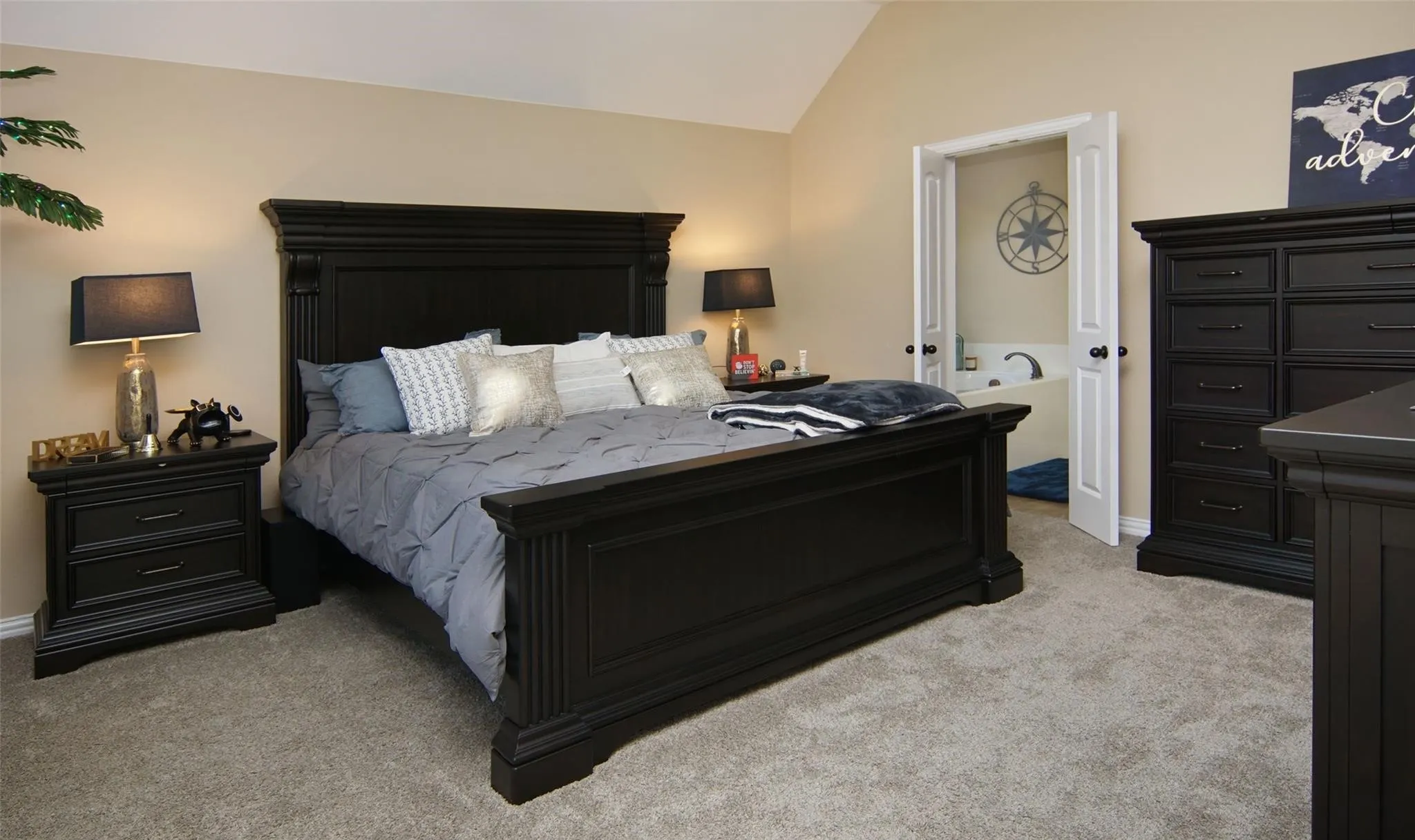 Single Family Residence For Sale in Johnson County , 2752 Elmwood Drive, Burleson, Texas 76028, 4 Bedrooms, 2 Bathrooms, 2 Garage spaces, 2,032 Sqft, built in 2014, Price $350,000, mls#21300108, Real Estate Agent in Burleson, Homes For Sale in Johnson county, Homes For Sale in Burleson, Realtor in Burleson Texas, Real Estate Brokerage Independent Realty Texas, Luminita Cordes Realtor