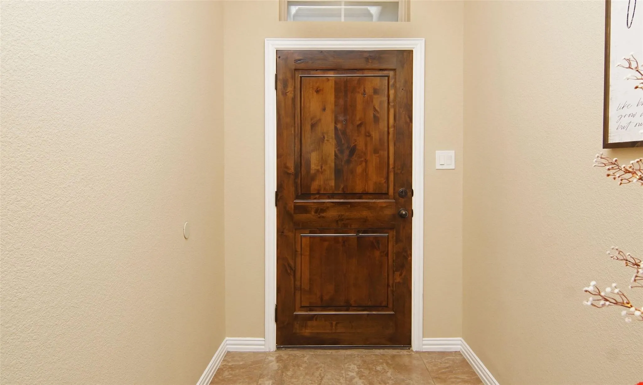 Single Family Residence For Sale in Johnson County , 2752 Elmwood Drive, Burleson, Texas 76028, 4 Bedrooms, 2 Bathrooms, 2 Garage spaces, 2,032 Sqft, built in 2014, Price $350,000, mls#21300108, Real Estate Agent in Burleson, Homes For Sale in Johnson county, Homes For Sale in Burleson, Realtor in Burleson Texas, Real Estate Brokerage Independent Realty Texas, Luminita Cordes Realtor
