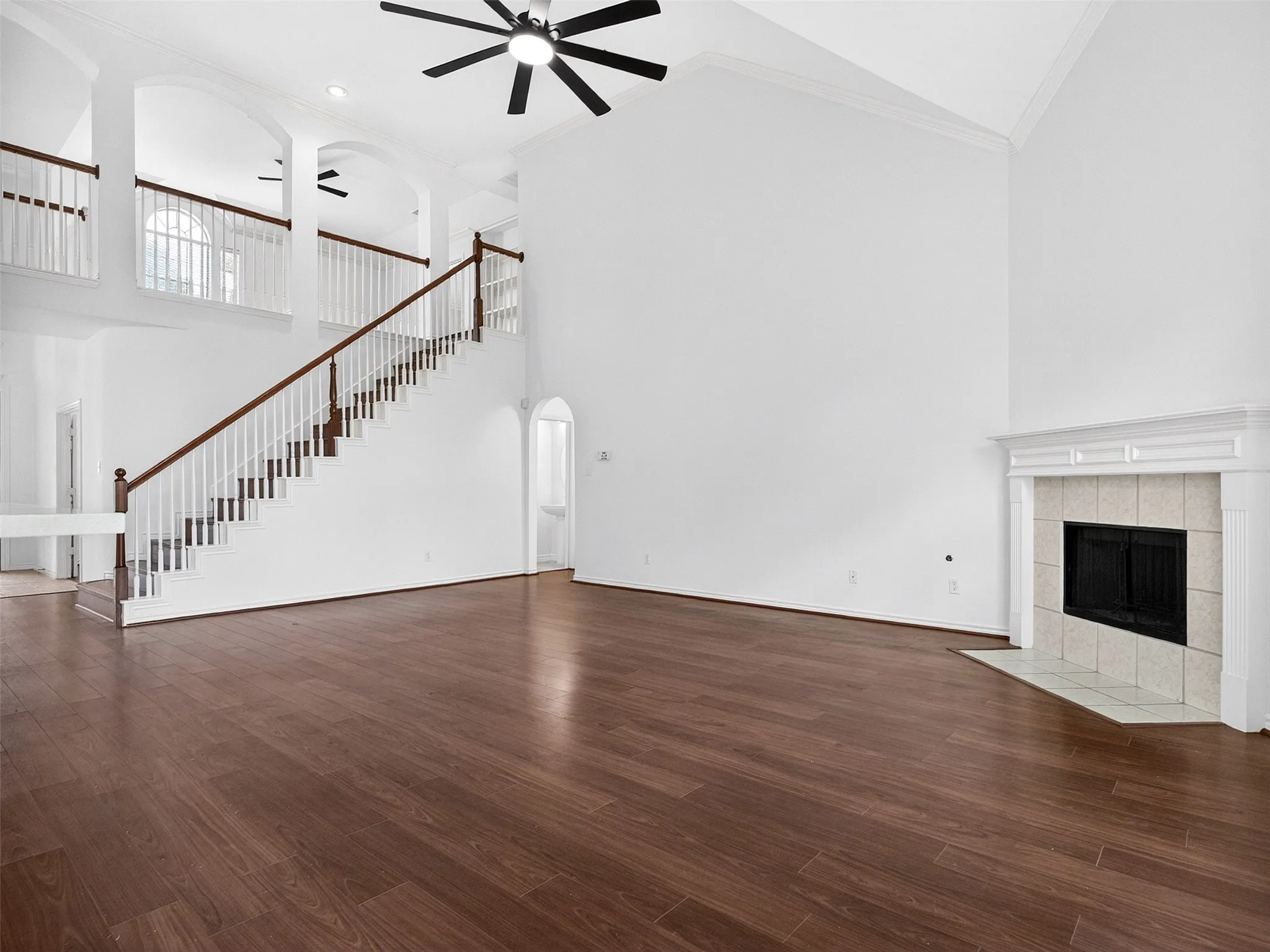 Single Family Residence For Sale in Tarrant County , 5513 Bandelier Trail, Fort Worth, Texas 76137, 5 Bedroom, 4 Bathroom, 2 Garage spaces, 3,584 Sqft, built in 2002, mls#21300110, Real Estate Agent in Fort Worth, Homes For Sale in Tarrant county, Homes For Sale in Fort Worth, Realtor in Fort Worth Texas, Real Estate Brokerage Independent Realty Texas, Luminita Cordes Realtor