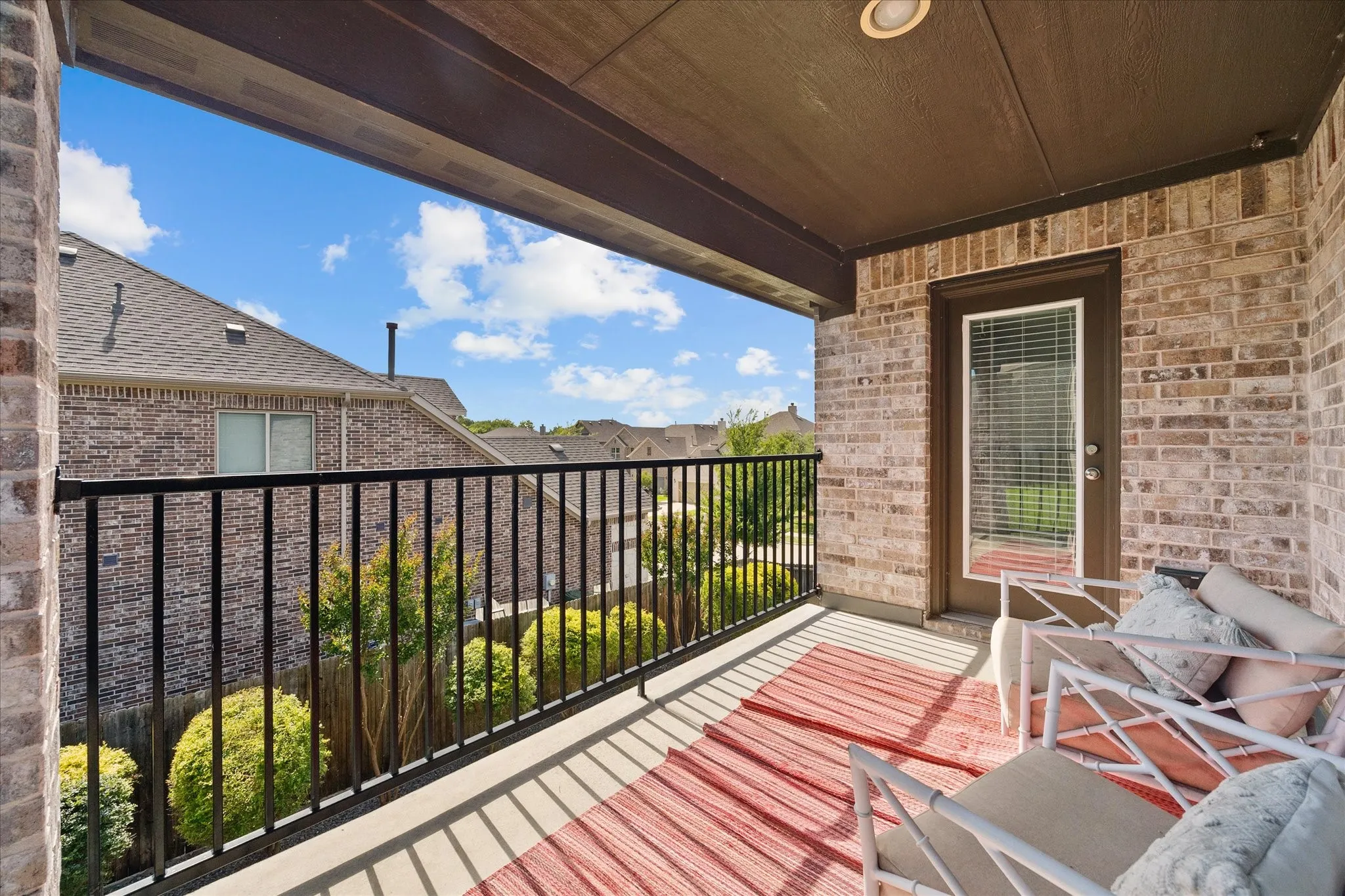 Single Family Residence For Sale in Dallas County , 2202 Blue Harbor Way, Garland, Texas 75043, 4 Bedroom, 4 Bathroom, 2 Garage spaces, 3,184 Sqft, built in 2016, mls#21296455, Real Estate Agent in Garland, Homes For Sale in Dallas county, Homes For Sale in Garland, Realtor in Garland Texas, Real Estate Brokerage Independent Realty Texas, Luminita Cordes Realtor