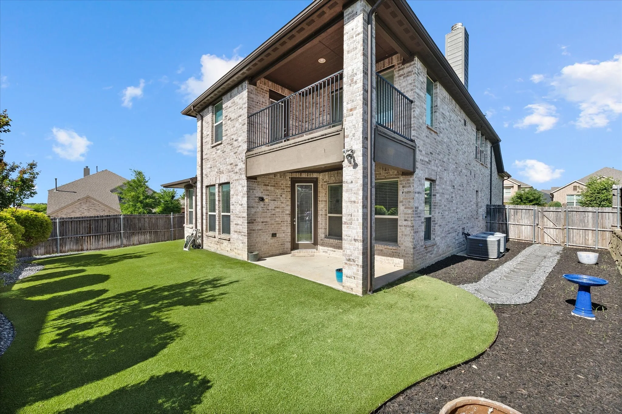 Single Family Residence For Sale in Dallas County , 2202 Blue Harbor Way, Garland, Texas 75043, 4 Bedroom, 4 Bathroom, 2 Garage spaces, 3,184 Sqft, built in 2016, mls#21296455, Real Estate Agent in Garland, Homes For Sale in Dallas county, Homes For Sale in Garland, Realtor in Garland Texas, Real Estate Brokerage Independent Realty Texas, Luminita Cordes Realtor