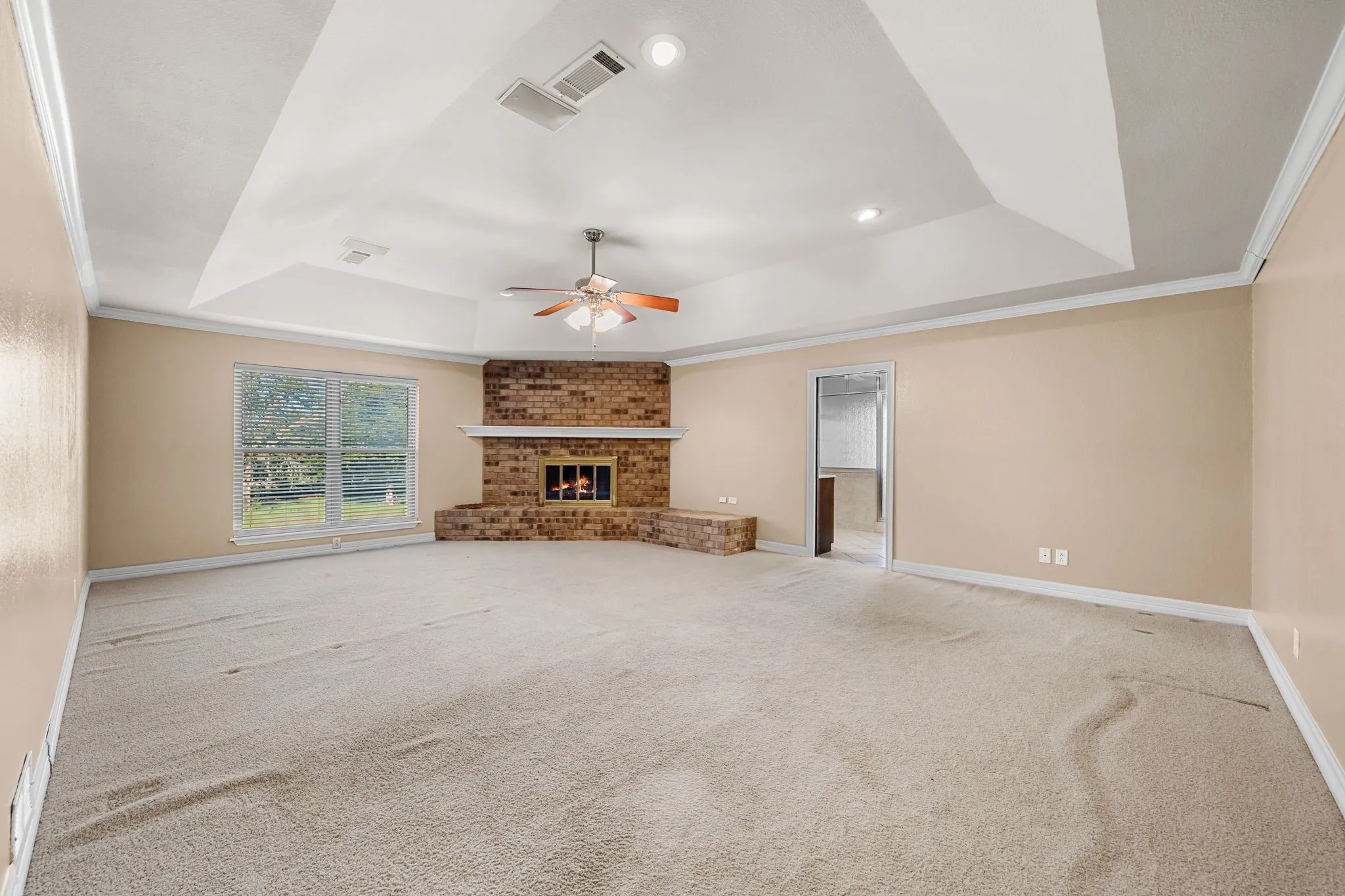 Single Family Residence For Sale in Tarrant County , 8920 Martin Drive, North Richland Hills, Texas 76182, 4 Bedrooms, 4 Bathrooms, 2 Garage spaces, 5,230 Sqft, built in 1981, Price $1,999,999, mls#21296655, Real Estate Agent in North Richland Hills, Homes For Sale in Tarrant county, Homes For Sale in North Richland Hills, Realtor in North Richland Hills Texas, Real Estate Brokerage Independent Realty Texas, Luminita Cordes Realtor