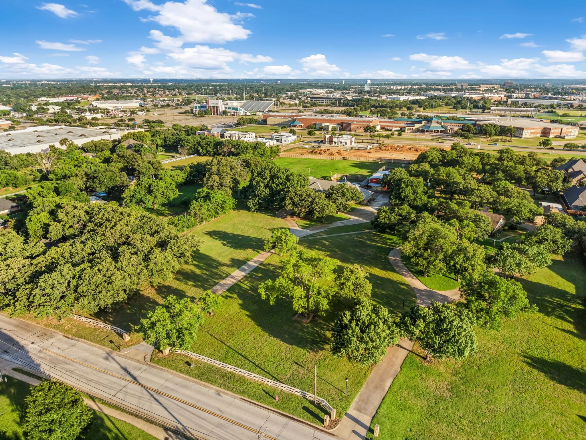 Single Family Residence For Sale in Tarrant County , 8920 Martin Drive, North Richland Hills, Texas 76182, 4 Bedrooms, 4 Bathrooms, 2 Garage spaces, 5,230 Sqft, built in 1981, Price $1,999,999, mls#21296655, Real Estate Agent in North Richland Hills, Homes For Sale in Tarrant county, Homes For Sale in North Richland Hills, Realtor in North Richland Hills Texas, Real Estate Brokerage Independent Realty Texas, Luminita Cordes Realtor