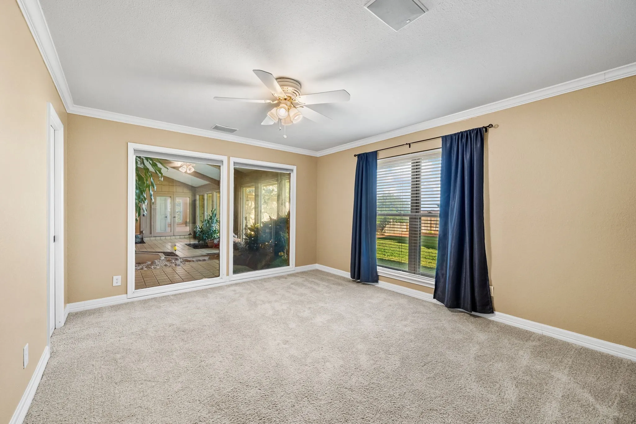 Single Family Residence For Sale in Tarrant County , 8920 Martin Drive, North Richland Hills, Texas 76182, 4 Bedrooms, 4 Bathrooms, 2 Garage spaces, 5,230 Sqft, built in 1981, Price $1,999,999, mls#21296655, Real Estate Agent in North Richland Hills, Homes For Sale in Tarrant county, Homes For Sale in North Richland Hills, Realtor in North Richland Hills Texas, Real Estate Brokerage Independent Realty Texas, Luminita Cordes Realtor
