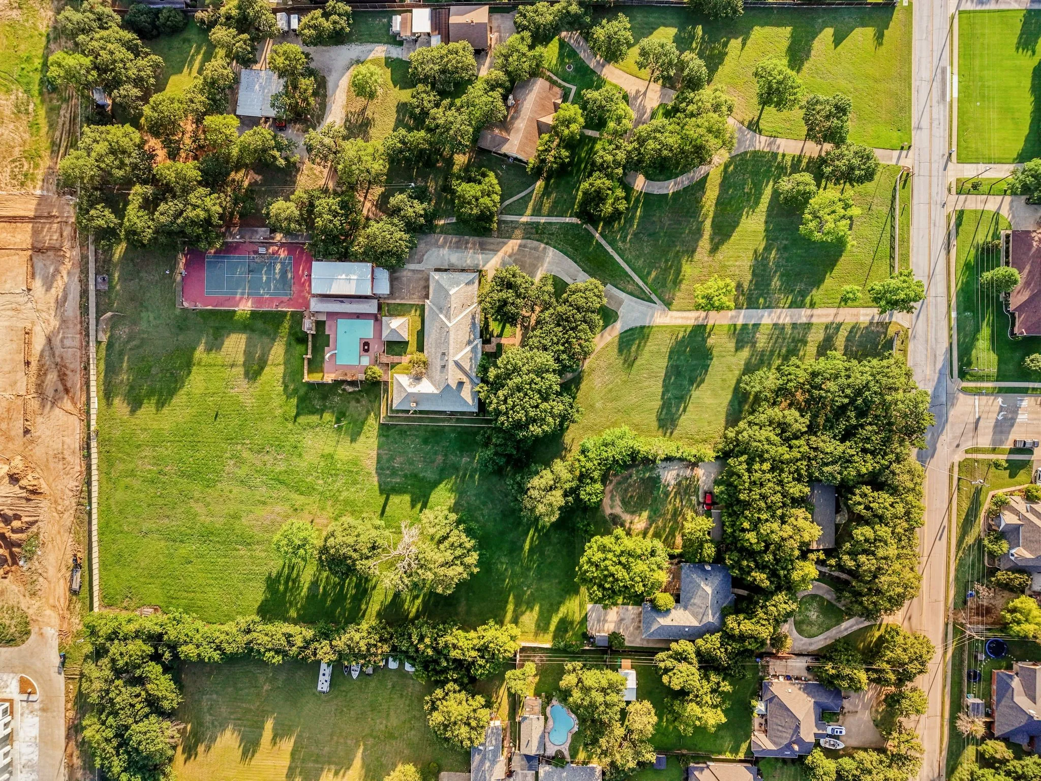 Single Family Residence For Sale in Tarrant County , 8920 Martin Drive, North Richland Hills, Texas 76182, 4 Bedrooms, 4 Bathrooms, 2 Garage spaces, 5,230 Sqft, built in 1981, Price $1,999,999, mls#21296655, Real Estate Agent in North Richland Hills, Homes For Sale in Tarrant county, Homes For Sale in North Richland Hills, Realtor in North Richland Hills Texas, Real Estate Brokerage Independent Realty Texas, Luminita Cordes Realtor
