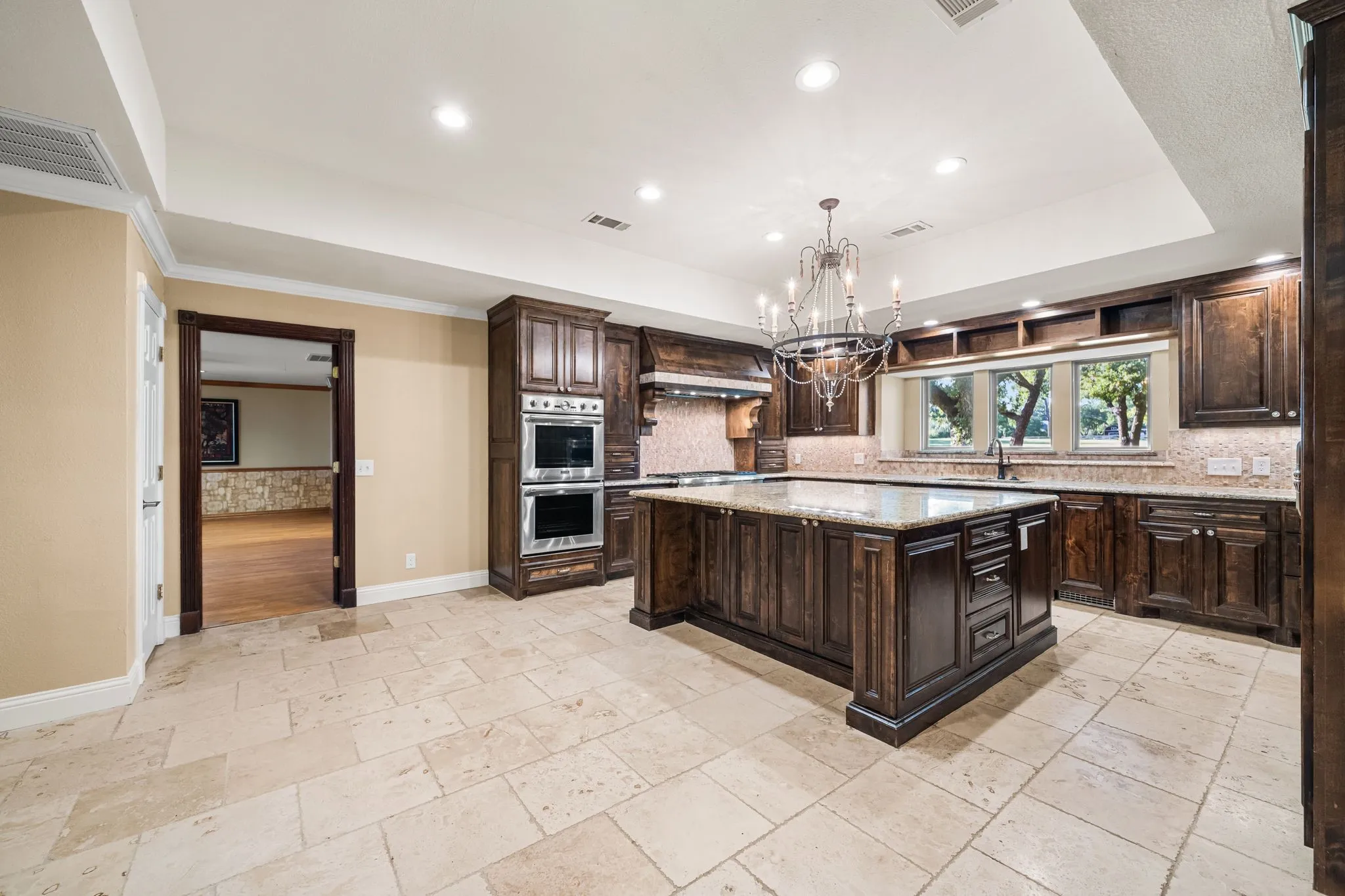 Single Family Residence For Sale in Tarrant County , 8920 Martin Drive, North Richland Hills, Texas 76182, 4 Bedrooms, 4 Bathrooms, 2 Garage spaces, 5,230 Sqft, built in 1981, Price $1,999,999, mls#21296655, Real Estate Agent in North Richland Hills, Homes For Sale in Tarrant county, Homes For Sale in North Richland Hills, Realtor in North Richland Hills Texas, Real Estate Brokerage Independent Realty Texas, Luminita Cordes Realtor