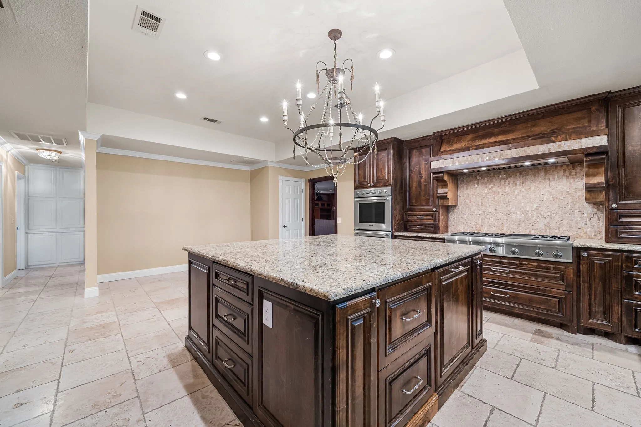 Single Family Residence For Sale in Tarrant County , 8920 Martin Drive, North Richland Hills, Texas 76182, 4 Bedrooms, 4 Bathrooms, 2 Garage spaces, 5,230 Sqft, built in 1981, Price $1,999,999, mls#21296655, Real Estate Agent in North Richland Hills, Homes For Sale in Tarrant county, Homes For Sale in North Richland Hills, Realtor in North Richland Hills Texas, Real Estate Brokerage Independent Realty Texas, Luminita Cordes Realtor