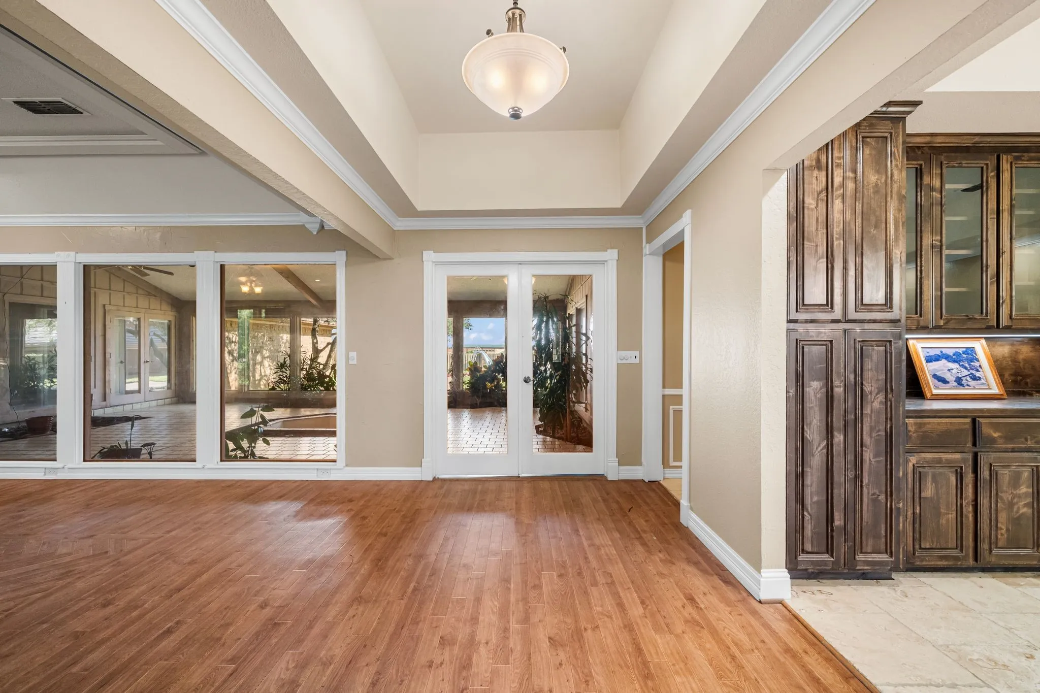 Single Family Residence For Sale in Tarrant County , 8920 Martin Drive, North Richland Hills, Texas 76182, 4 Bedrooms, 4 Bathrooms, 2 Garage spaces, 5,230 Sqft, built in 1981, Price $1,999,999, mls#21296655, Real Estate Agent in North Richland Hills, Homes For Sale in Tarrant county, Homes For Sale in North Richland Hills, Realtor in North Richland Hills Texas, Real Estate Brokerage Independent Realty Texas, Luminita Cordes Realtor