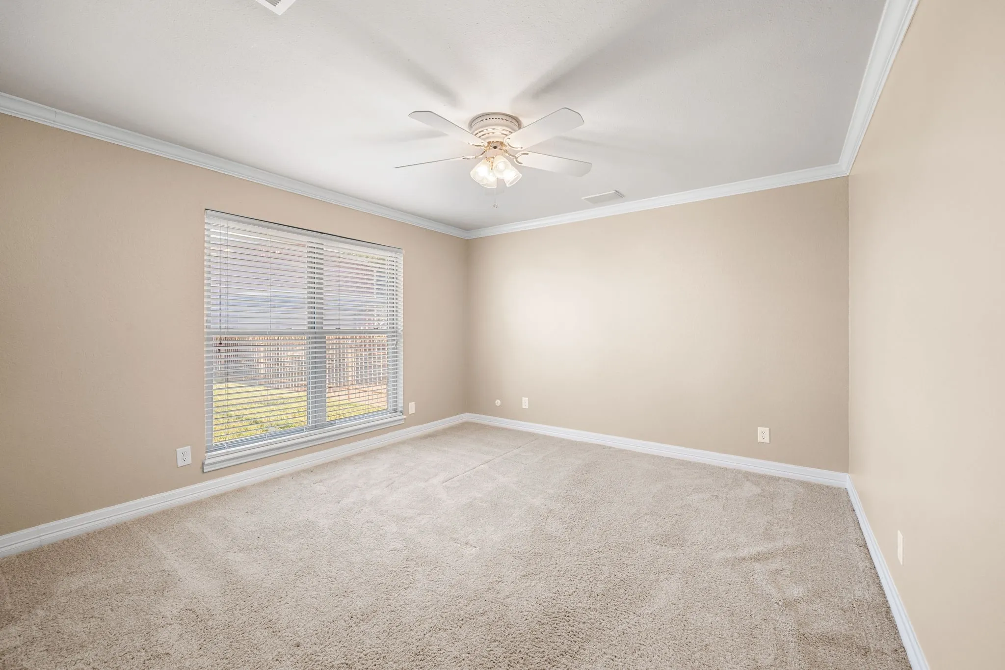 Single Family Residence For Sale in Tarrant County , 8920 Martin Drive, North Richland Hills, Texas 76182, 4 Bedrooms, 4 Bathrooms, 2 Garage spaces, 5,230 Sqft, built in 1981, Price $1,999,999, mls#21296655, Real Estate Agent in North Richland Hills, Homes For Sale in Tarrant county, Homes For Sale in North Richland Hills, Realtor in North Richland Hills Texas, Real Estate Brokerage Independent Realty Texas, Luminita Cordes Realtor
