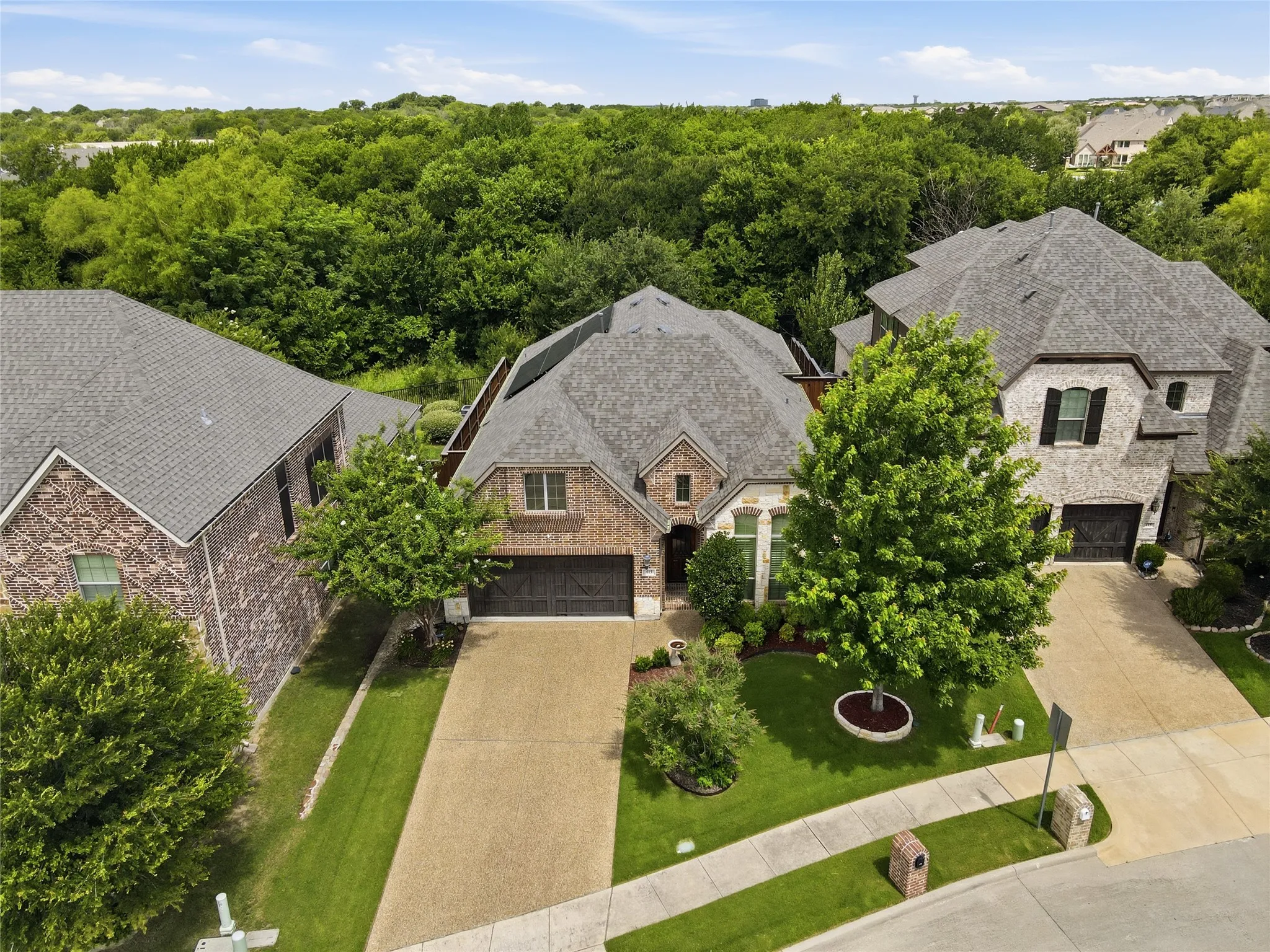 Single Family Residence For Sale in Collin County , 413 Chloe Drive, Allen, Texas 75013, 3 Bedroom, 3 Bathroom, 2 Garage spaces, 2,255 Sqft, built in 2014, mls#21297792, Real Estate Agent in Allen, Homes For Sale in Collin county, Homes For Sale in Allen, Realtor in Allen Texas, Real Estate Brokerage Independent Realty Texas, Luminita Cordes Realtor