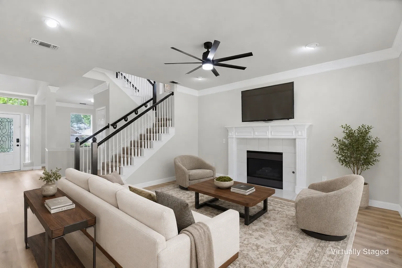 Single Family Residence For Sale in Collin County , 5405 N Briar Ridge Circle, Mc Kinney, Texas 75072, 4 Bedroom, 3 Bathroom, 2 Garage spaces, 2,562 Sqft, built in 1994, mls#21299198, Real Estate Agent in Mc Kinney, Homes For Sale in Collin county, Homes For Sale in Mc Kinney, Realtor in Mc Kinney Texas, Real Estate Brokerage Independent Realty Texas, Luminita Cordes Realtor